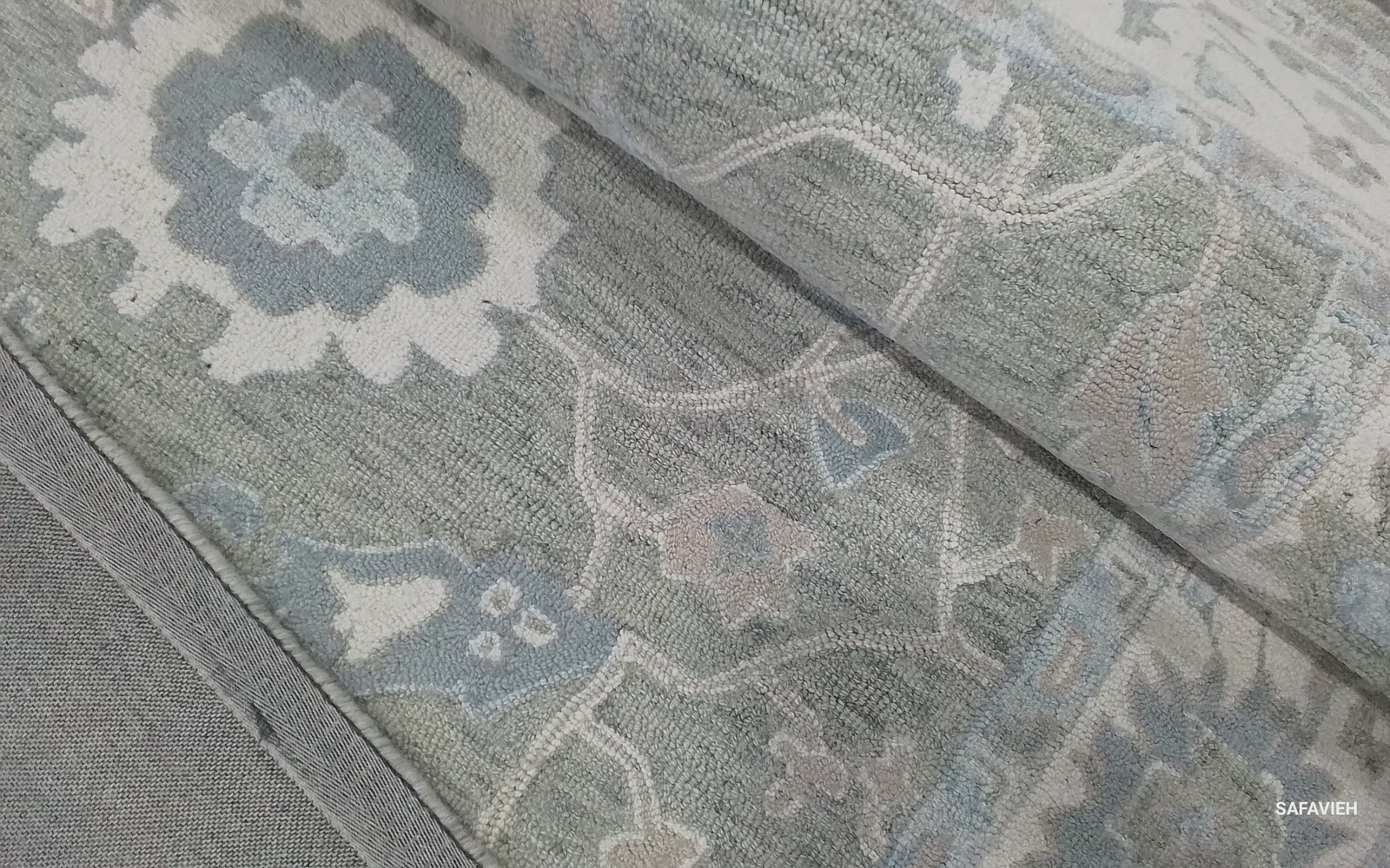 LT GREY / IVORY 6′-0″ x 9′-0″ Back Stain Rug, Reduced Price 1172805581 EBN136G-6