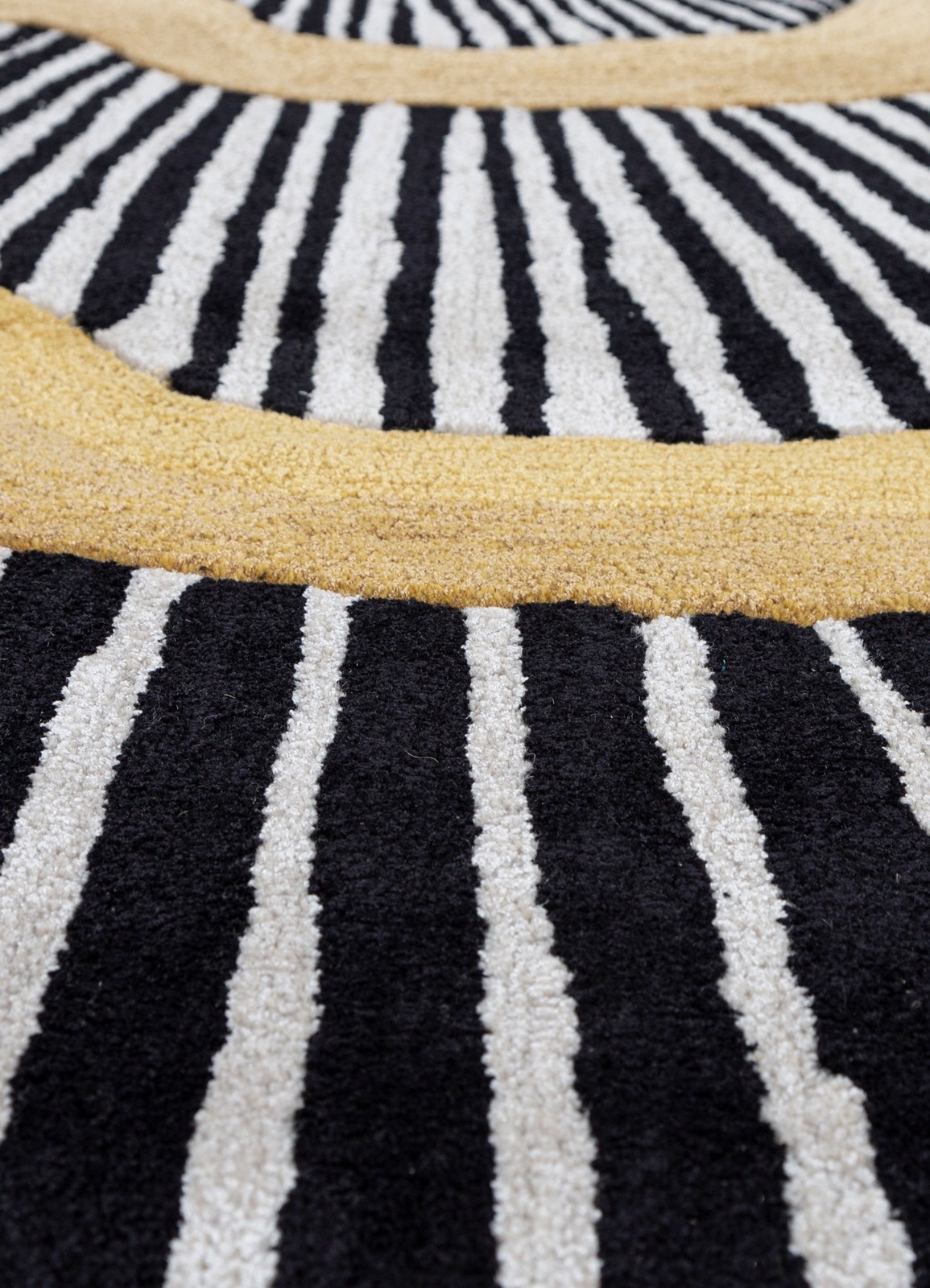 Hand-Tufted Nz Woolen Carpet are rug ebony/dark amber gold hand tufted Rug 9×15