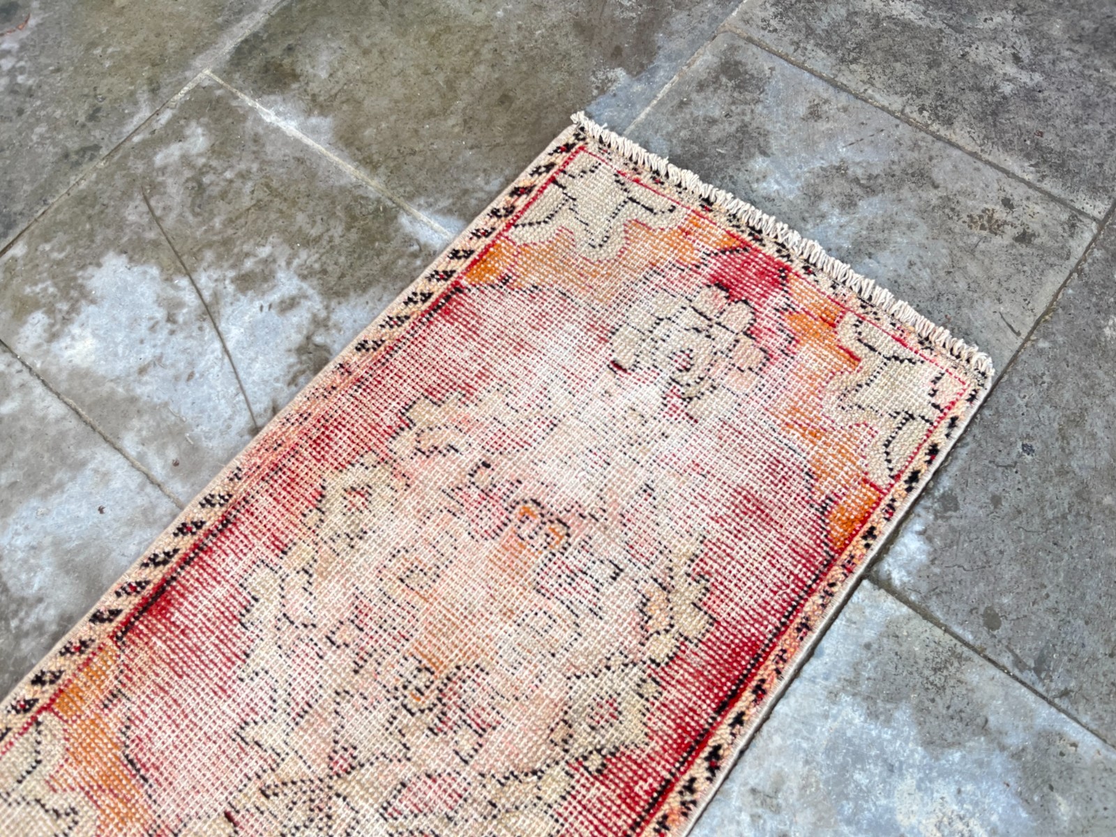Vintage Turkish Oushak Rug 1.5×2.6 ft Hand Knotted Mini Wool Boho Door Mat Pink