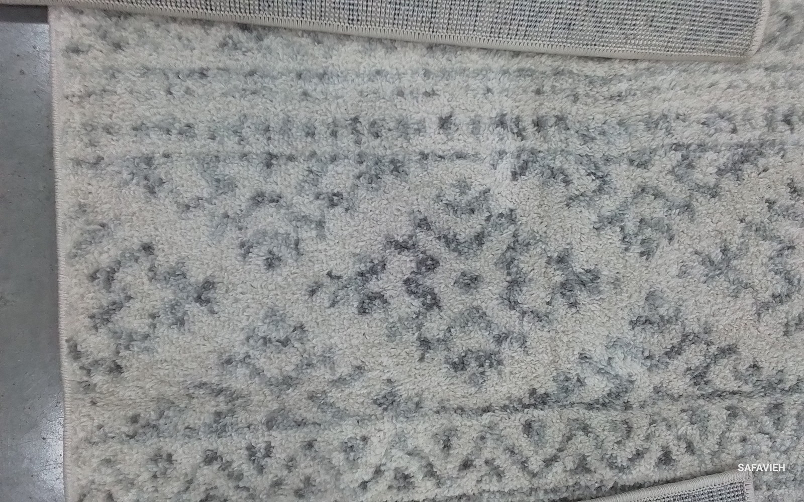 IVORY / GREY 2′-0″ x 13′-0″ Flaw in Rug, Reduced Price 1172797059 TUL272A-213