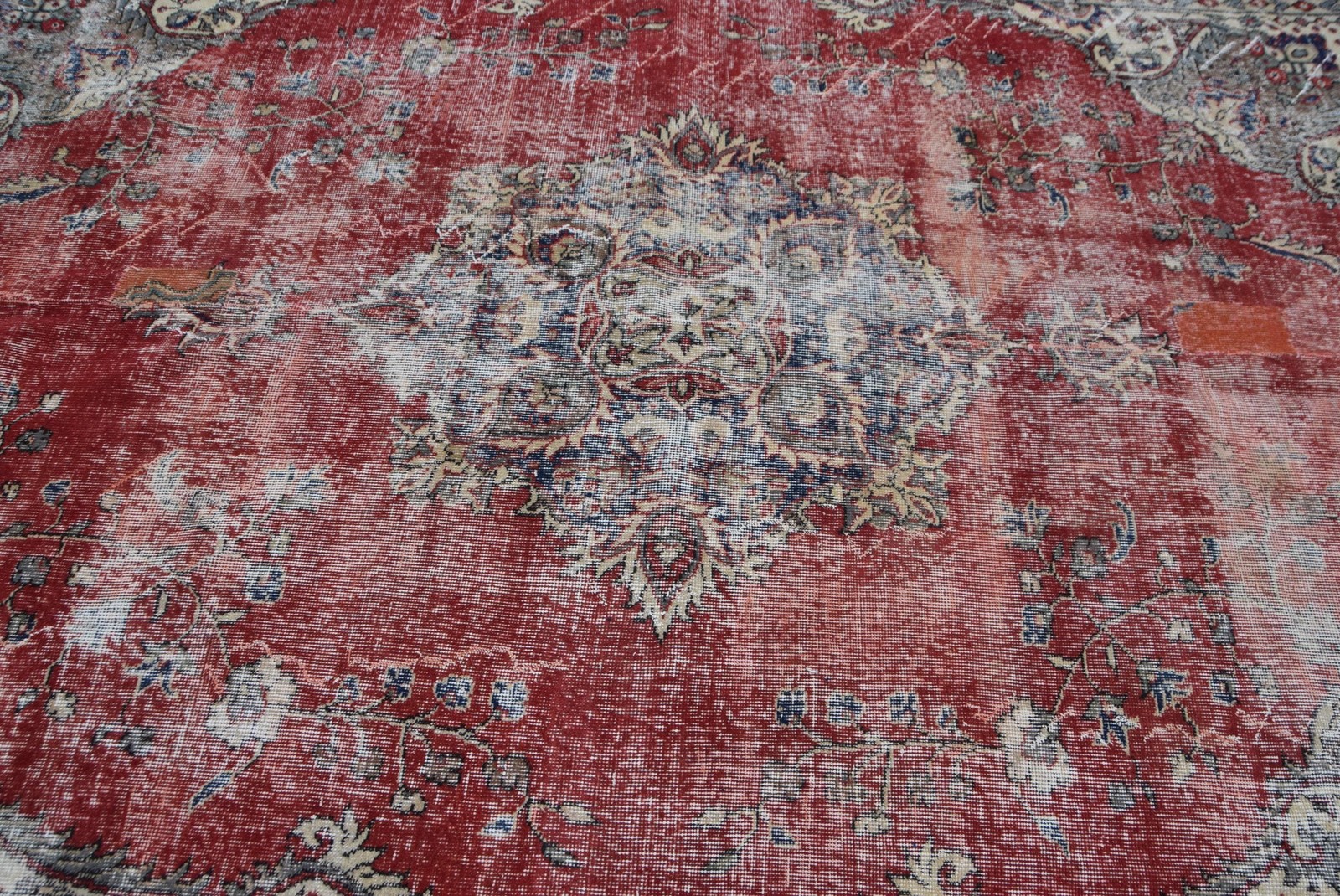 Turkish Vintage Rug 8,4×11,7 ft (255×358 cm), Red Wool Rug