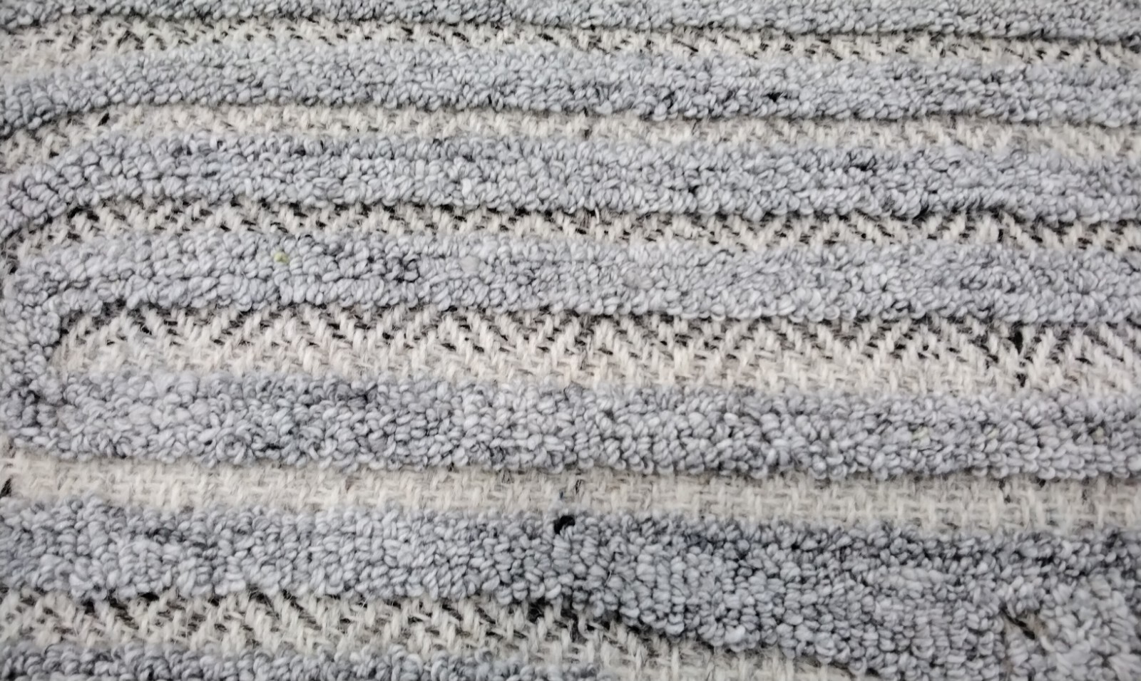GREY 6′ X 6′ Round Hole in Rug, Reduced Price 1172724450 SHA301F-6R
