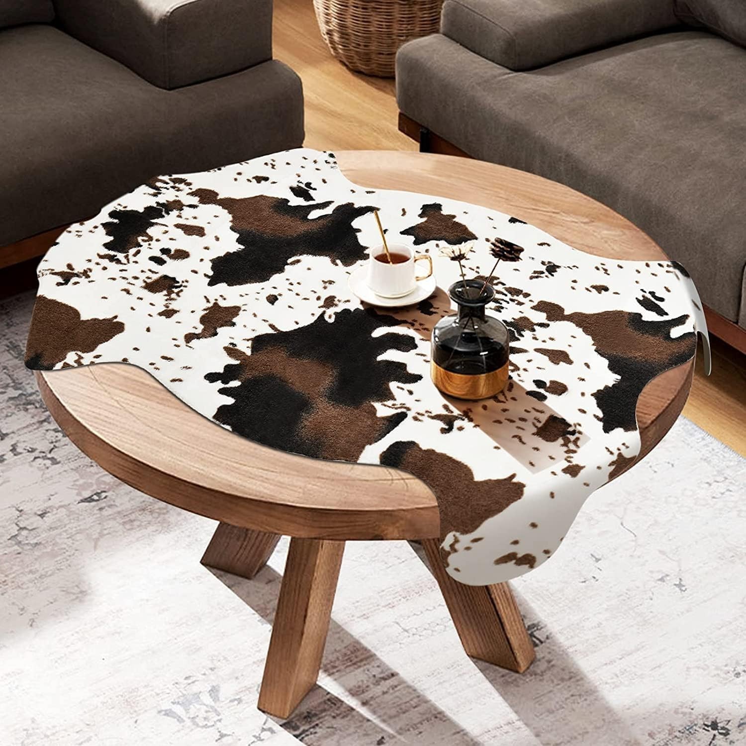 Luxury Cow Print Microfiber Rug 43×29.5 IN – Ideal for Entryway & Living Room