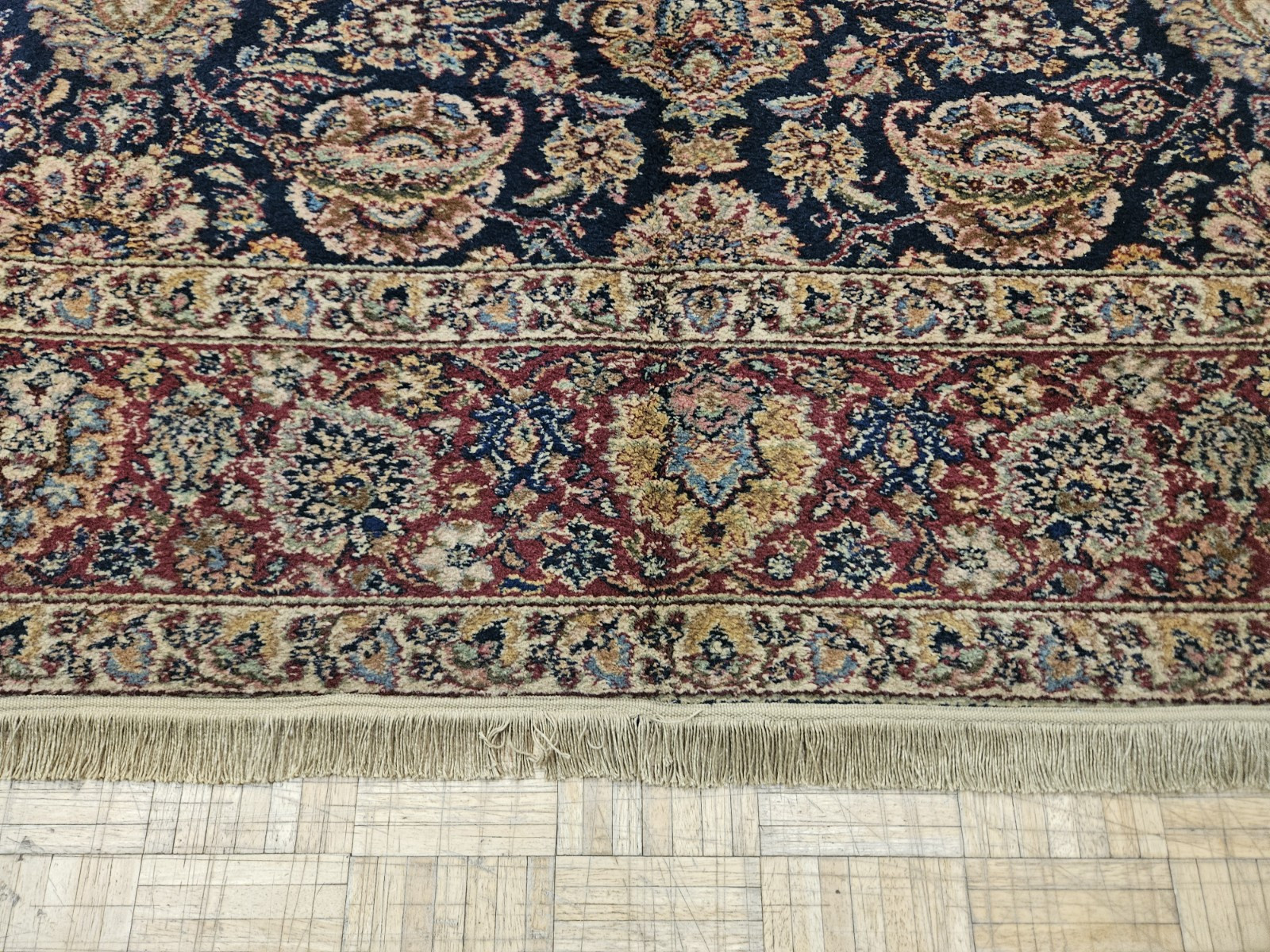 9×12 KARASTAN KAZVIN 700 – 786 100% WOOL RUG