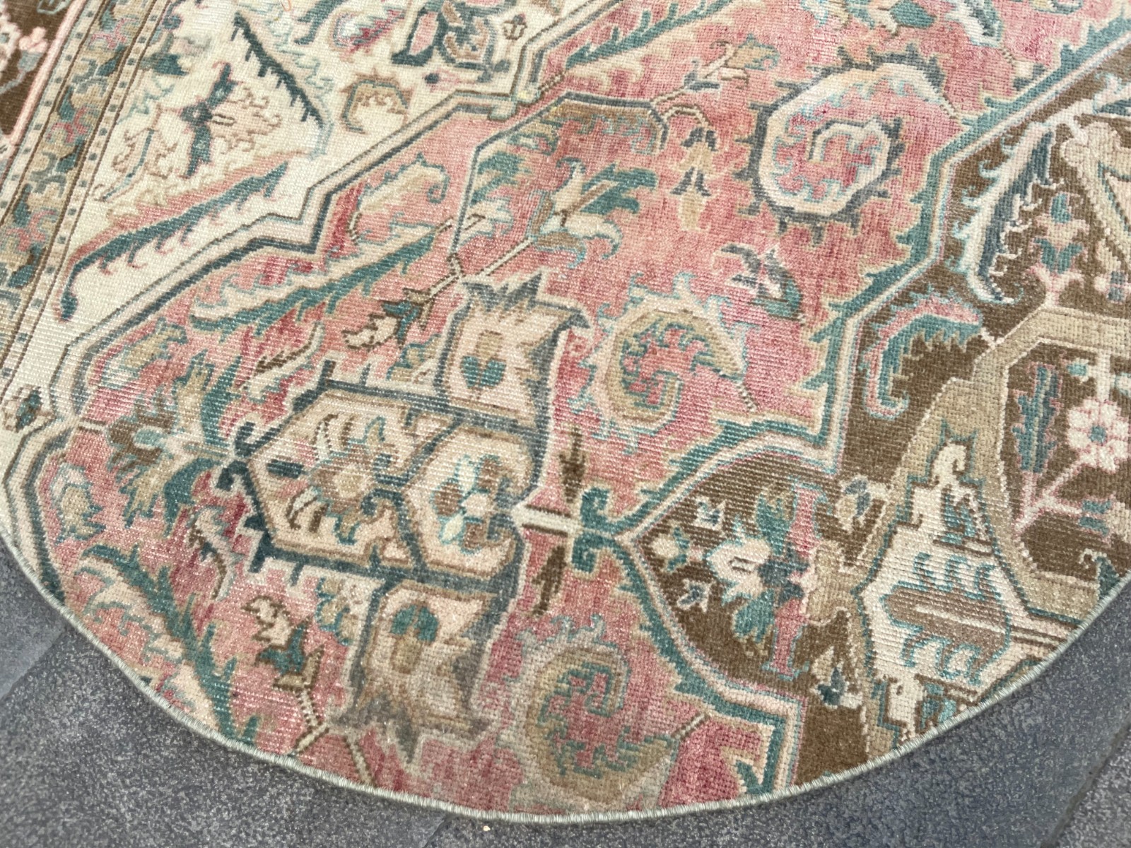 3.6 ft Round Vintage Turkish Rug Salmon Pink Beige Circle Large Area Rug Mat