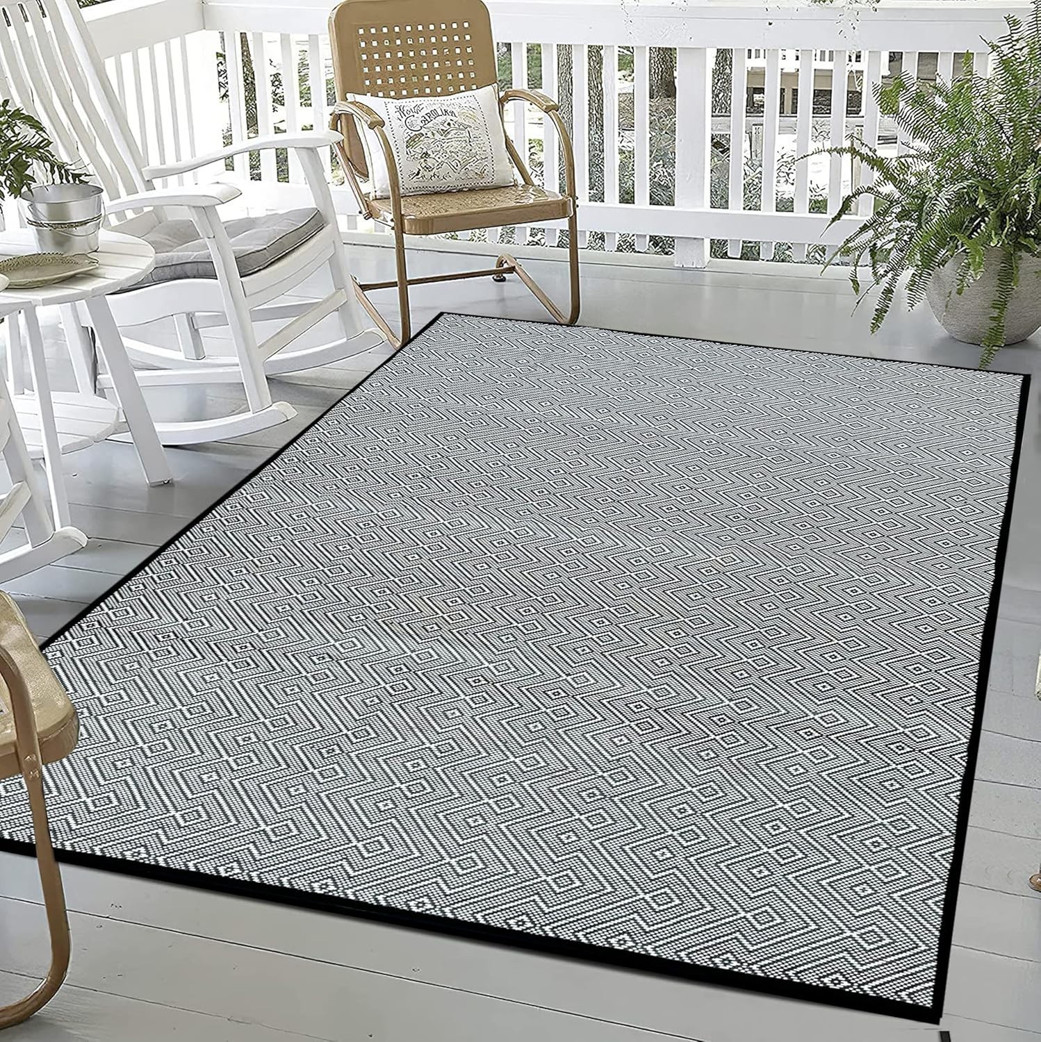 Weatherproof 7×5 ft Outdoor Patio Rug Recycled Plastic Foldable Reversible Bl…