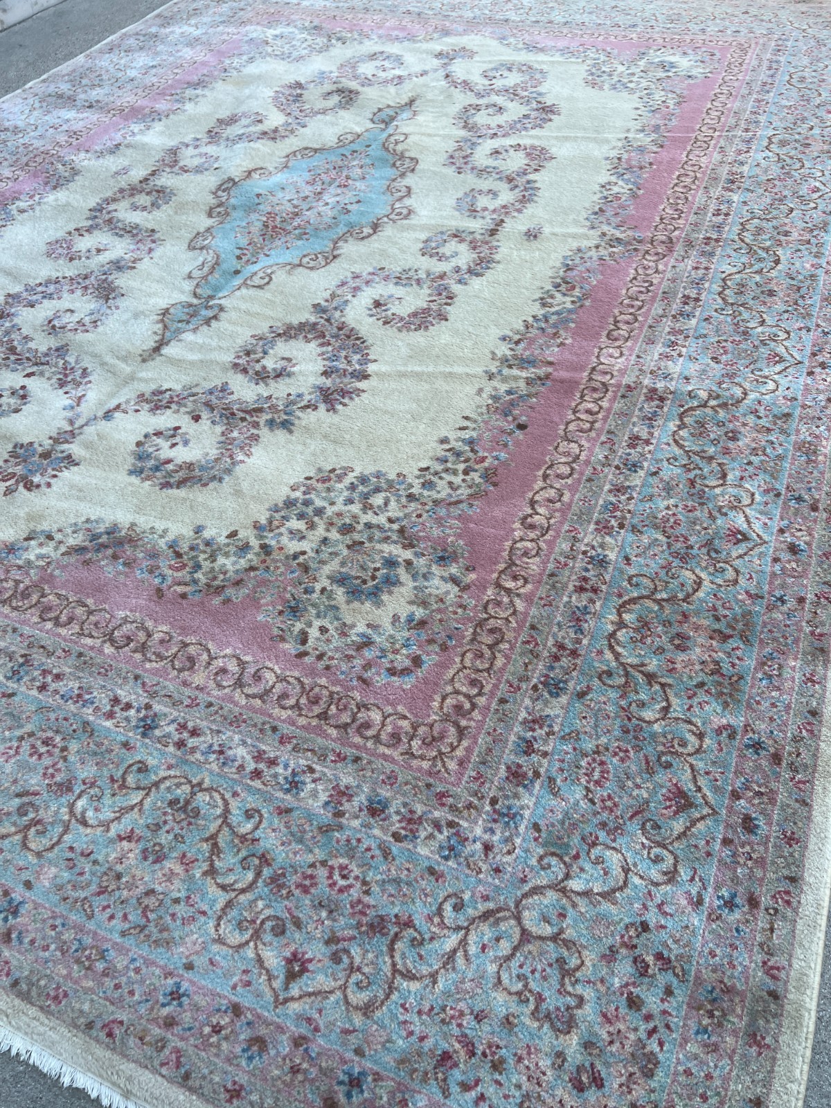 11’4″ x 15’1″ Karastan Kirman Design Oriental Rug – Full Pile – Made in USA