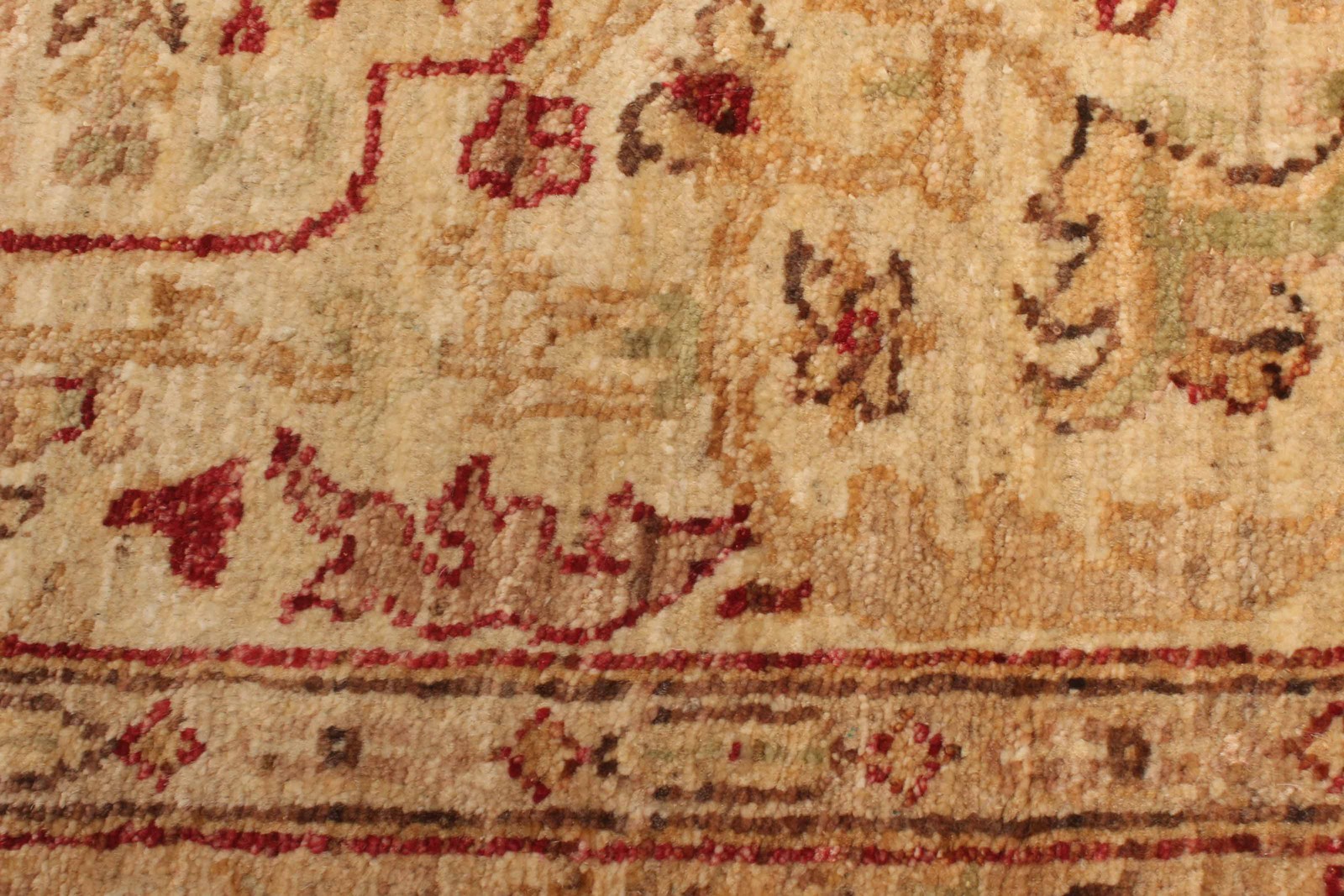 Hand Knotted Area Rug 4’1″ x 6’4″ Traditional Oriental Wool Carpet