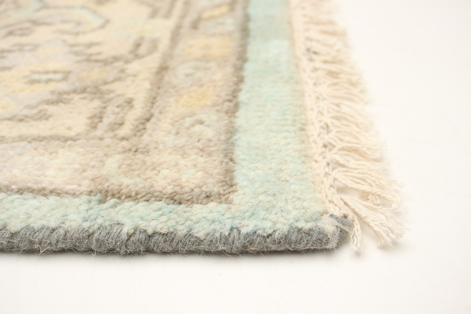 Hand Knotted Area Rug 4’1″ x 5’10” Traditional Oriental Wool Carpet