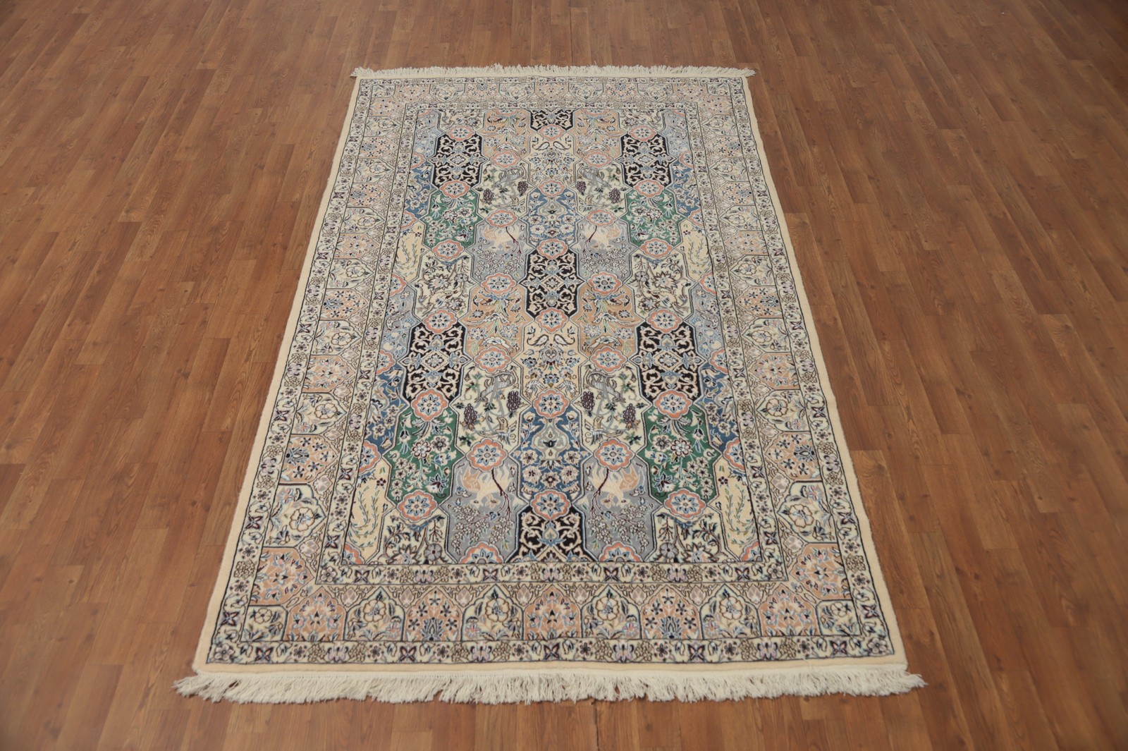 Wool & Silk Floral Animal Design Traditional Rug Hand-made Carpet 5×8