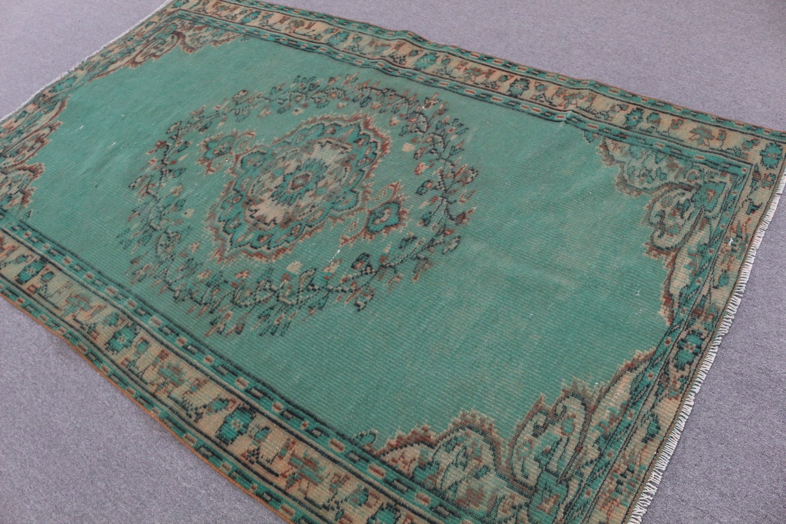 5,2×8,3 ft Vintage Turkish Rug, Large Rug, Green Wool Rug