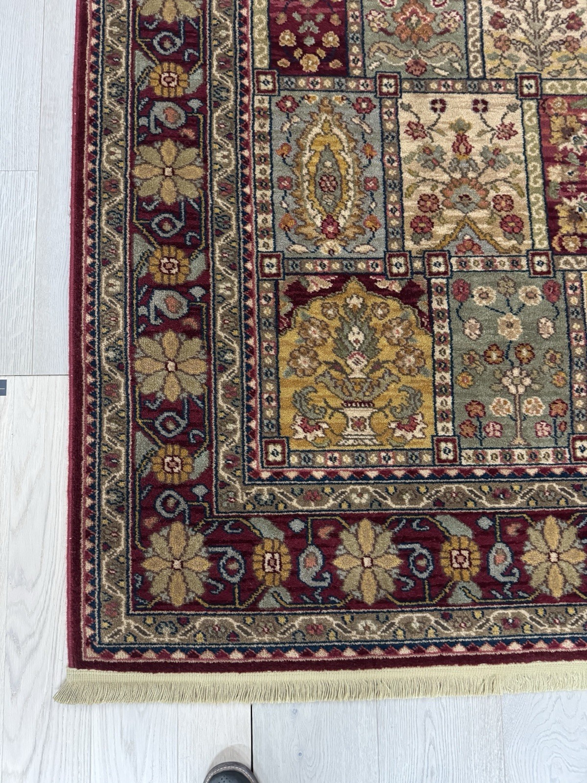 Karastan Antique Legends Collection Bakhtiyari 5’9×9′ 100% Wool area rug ::NEW::