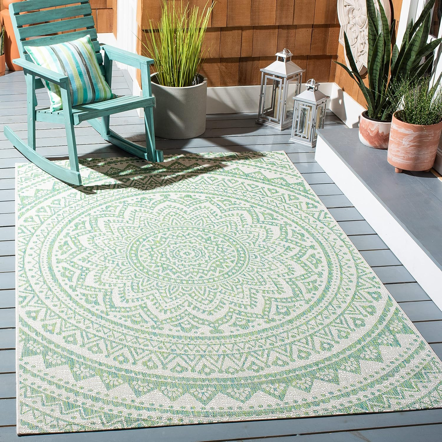 Washable Rug Outdoor Courtyard Collection – 4′ Square, Ivory & Green, Non-Sheddi