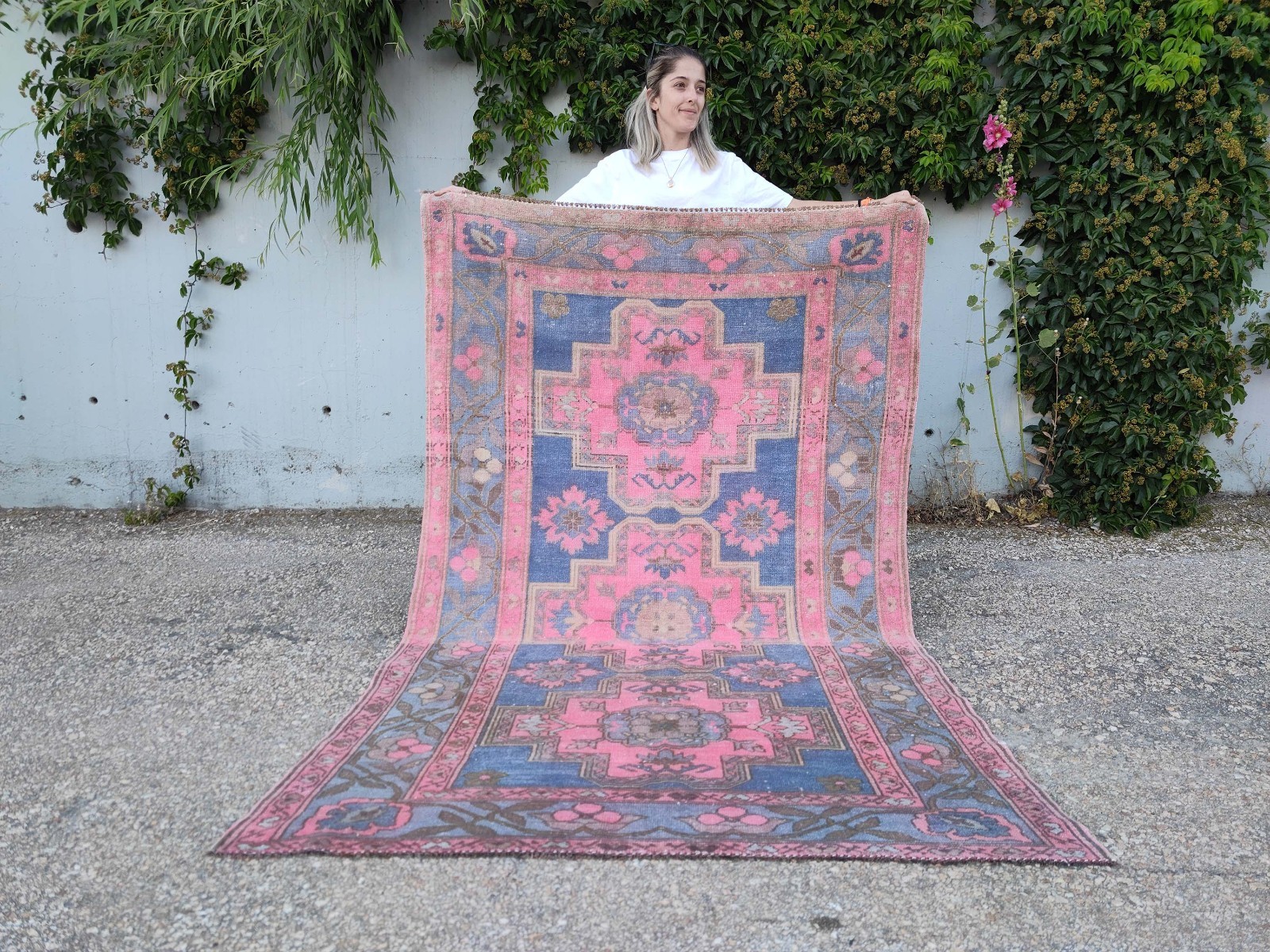 5×7 ft Handmade Turkish Rug, Pink & Blue Vintage Bohemian Style for Living Room