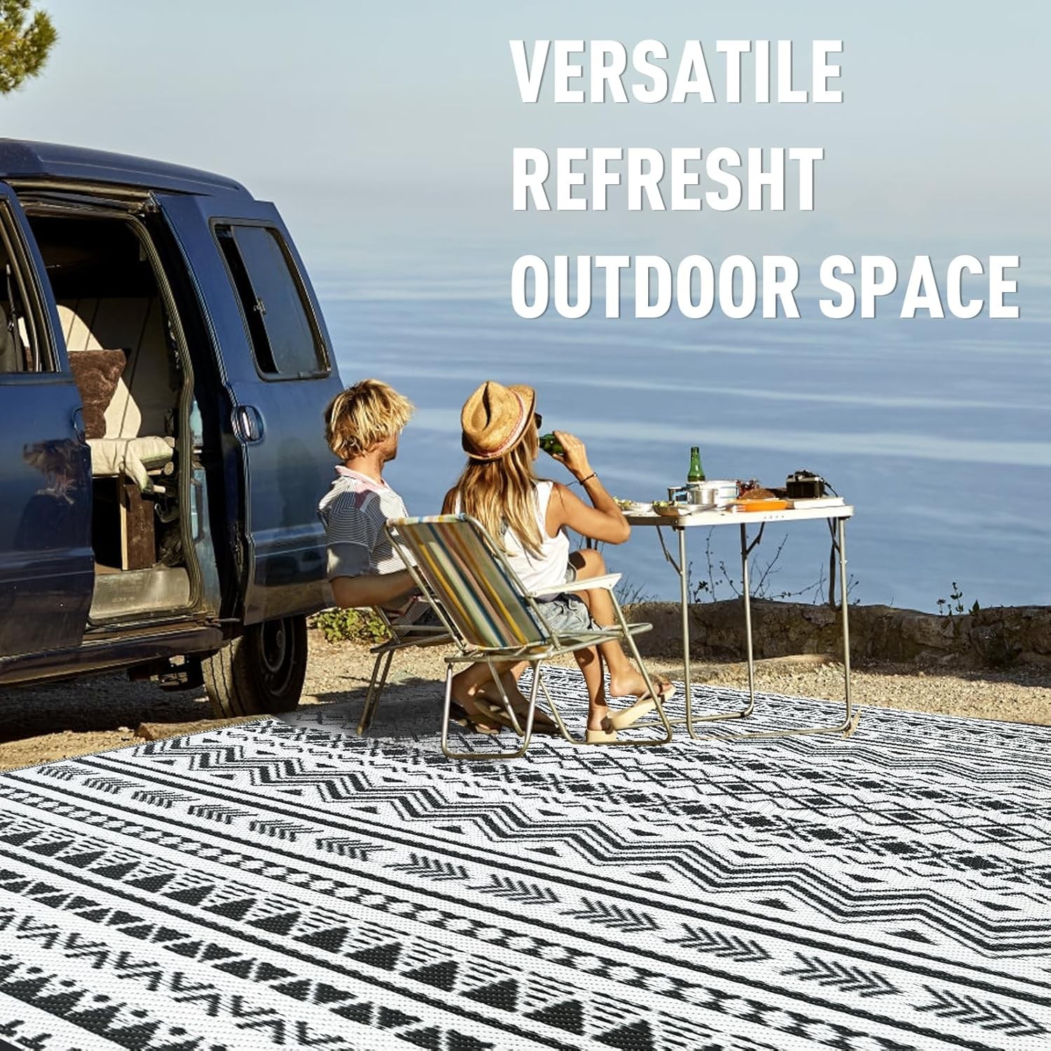 6×9 Feet Black & White Plastic Outdoor Rug Stain Resistant Waterproof Reversible