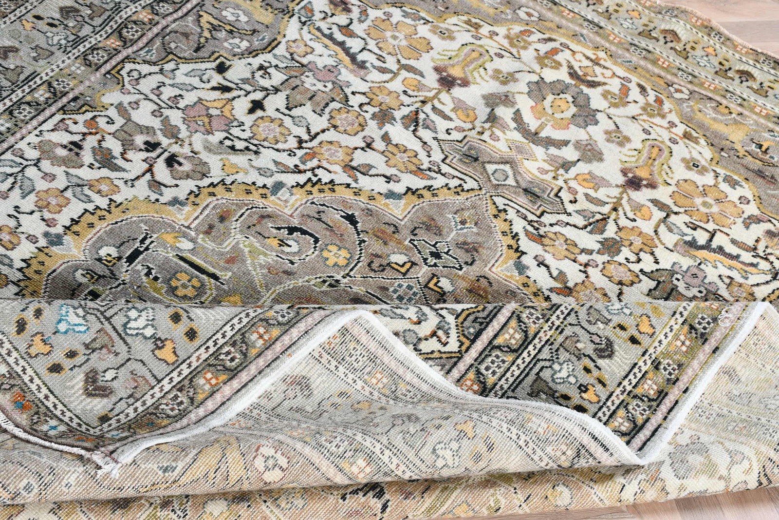 Turkish Vintage Rug, 5×7,2 ft Area Rug, Gray Yellow Animal Print Wool Rug