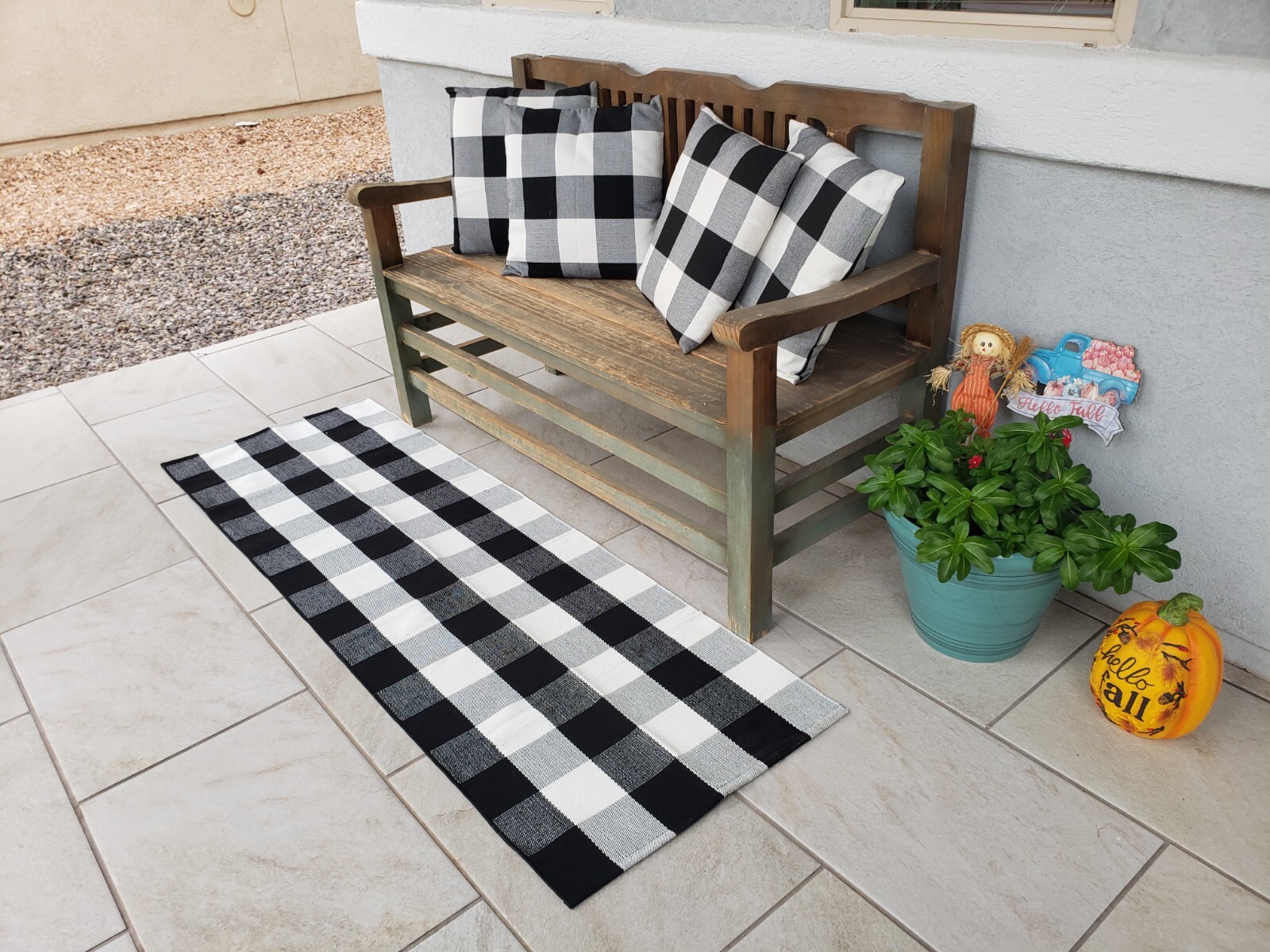 Top-Tier Black & White Checkered Runner – 2’x6′ Buffalo Plaid Entry Mat
