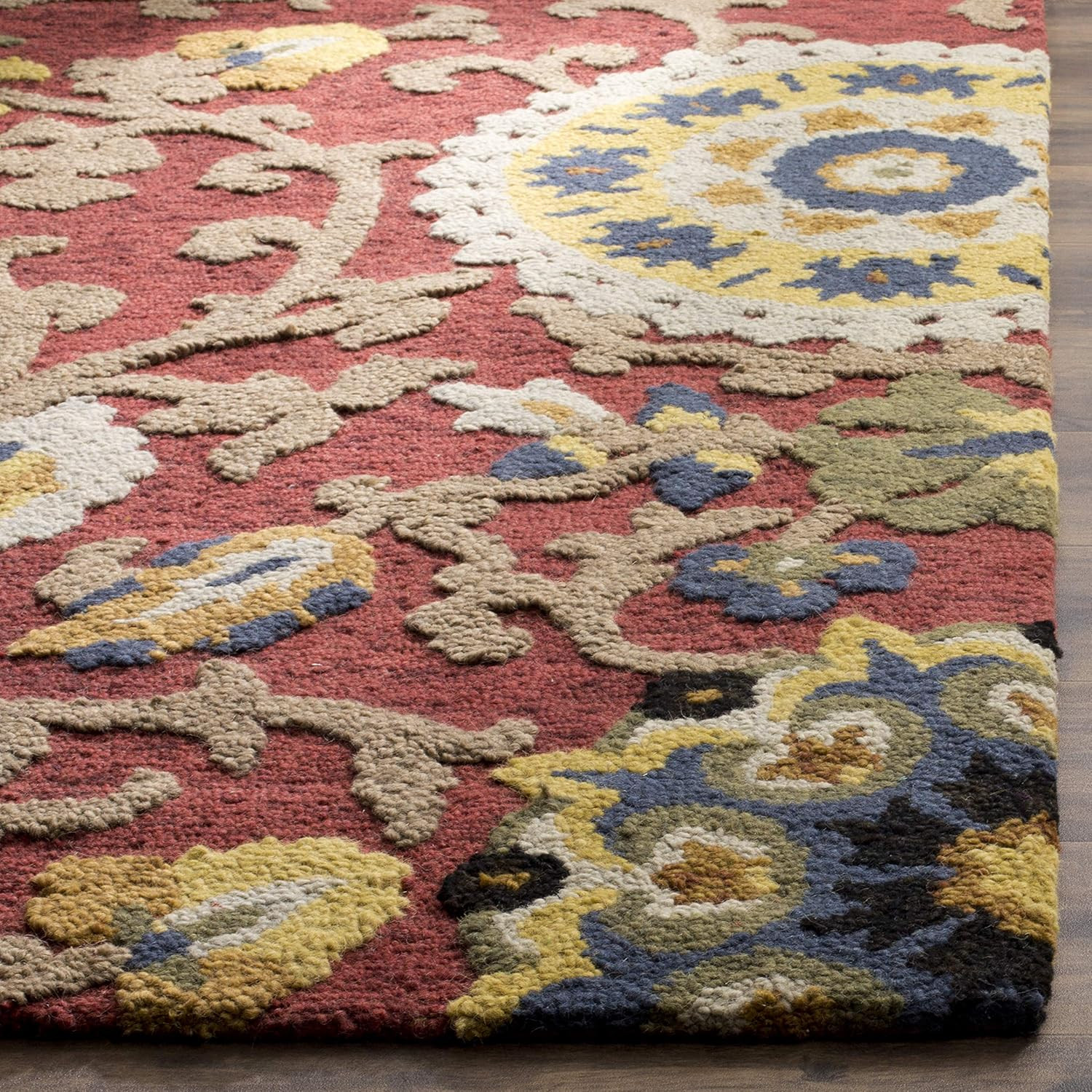 Handmade Blossom Collection 6′ Square Area Rug – Red & Multi for High Traffic Ar