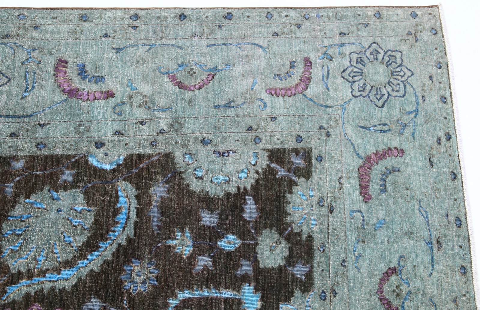 8.7×11.8 ft Handmade Gray, Light Blue & Lavender Rug. Floral Vase Design Carpet