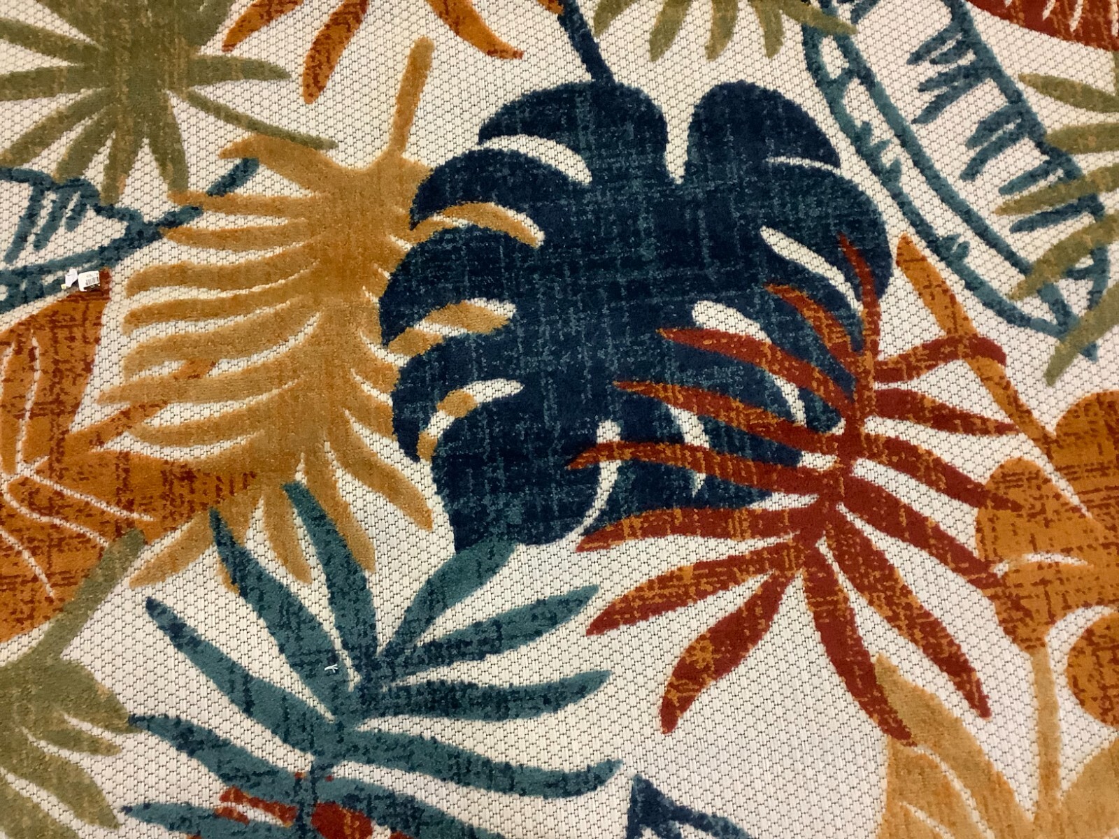 CREME / RED 6′-0″ x 9′-0″ Flaw in Rug, Reduced Price 1172675730 CBN831A-6