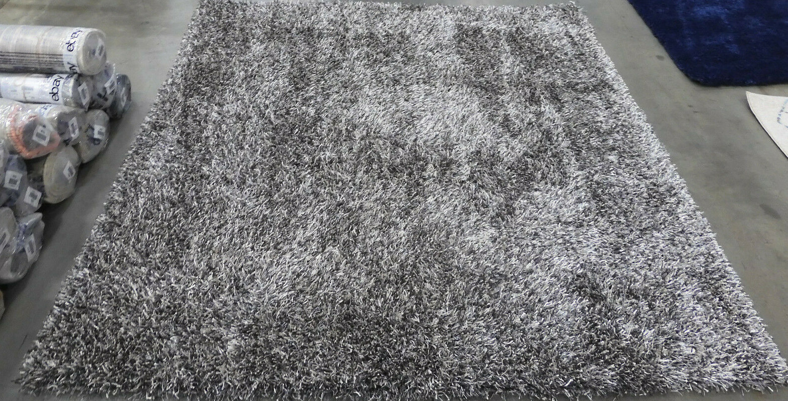 PLATINUM / IVORY 7′ X 7′ Cut on Rug Reduced Price 1172609998 SG531-7612-7SQ
