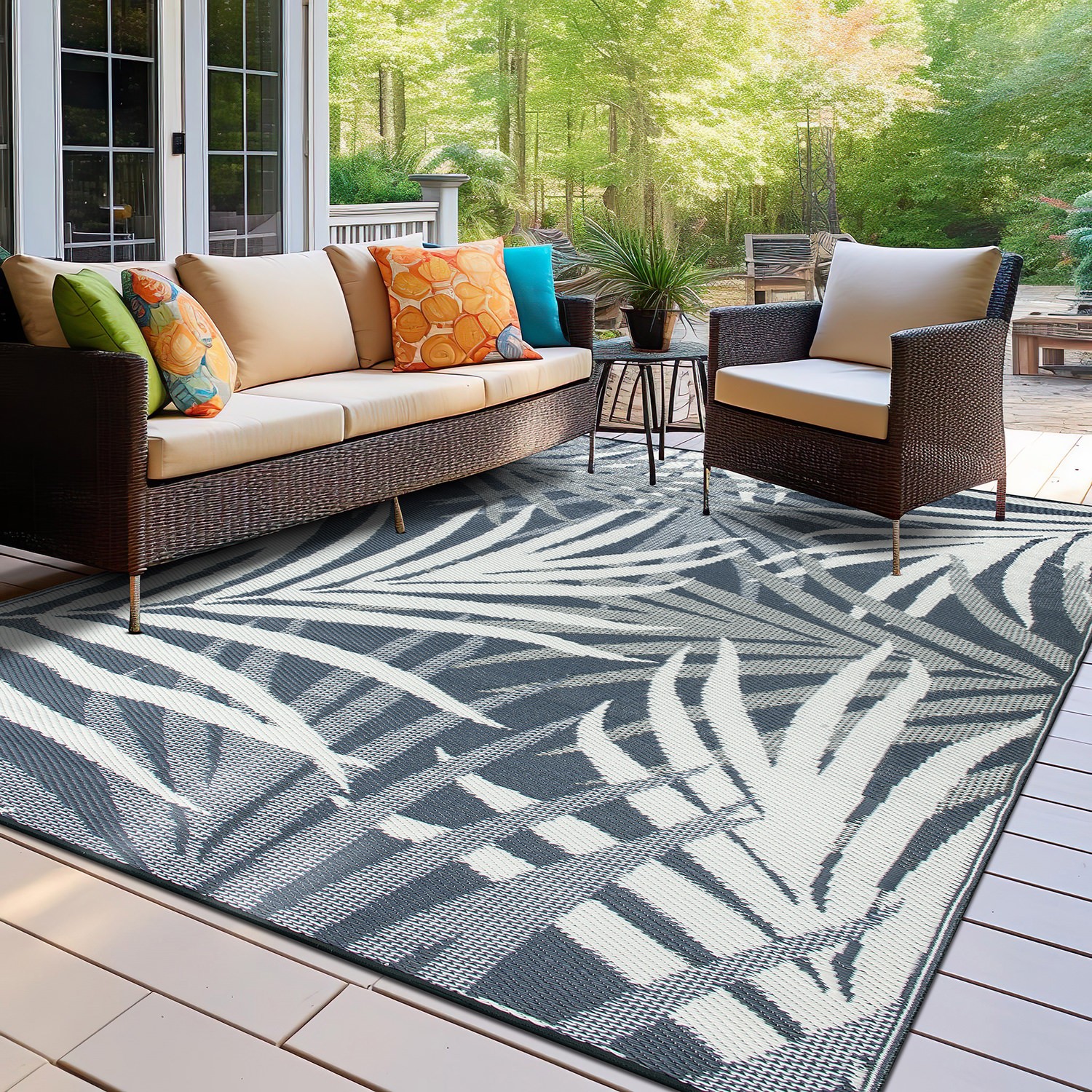 Rugshop Outdoor Rug Tropical Leaves Coastal Reversible Recycled Plastic Rugs 3×5