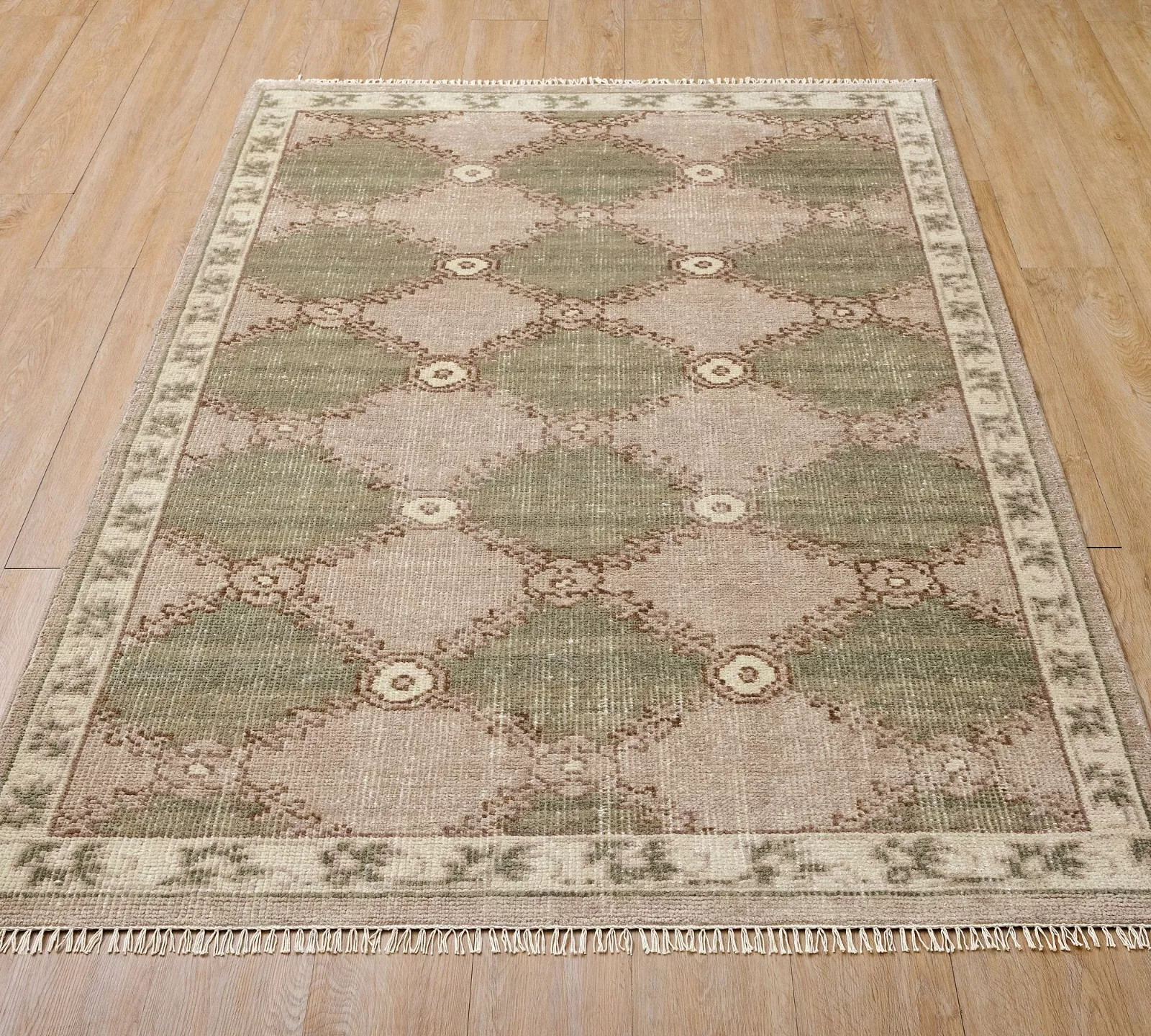 Area Rugs | Montclair Rug | Hand Knotted Wool Rug | Modern Rug | Home Decor Rugs