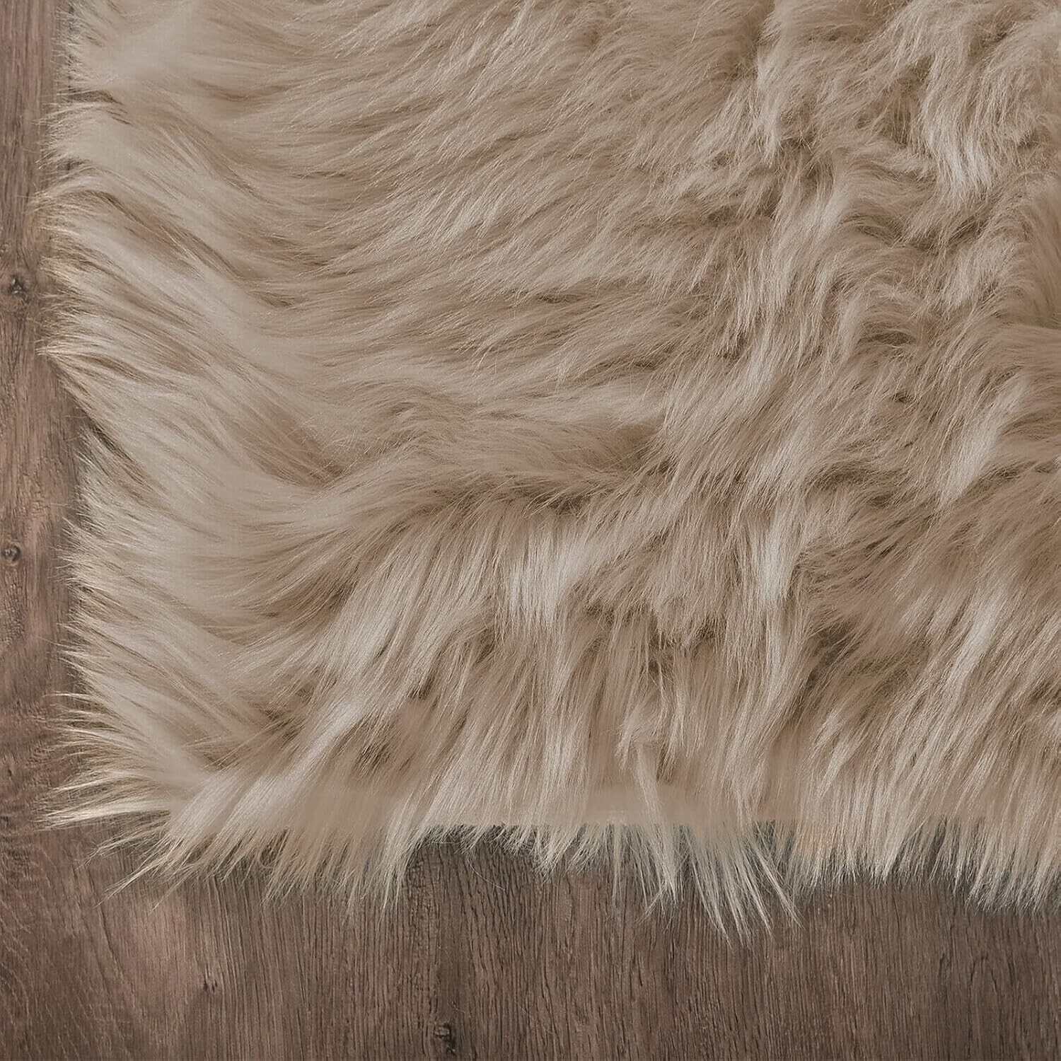 Plush 3ft Round Shag Rug in Brown Beige – Perfect for Bedrooms and Living Rooms