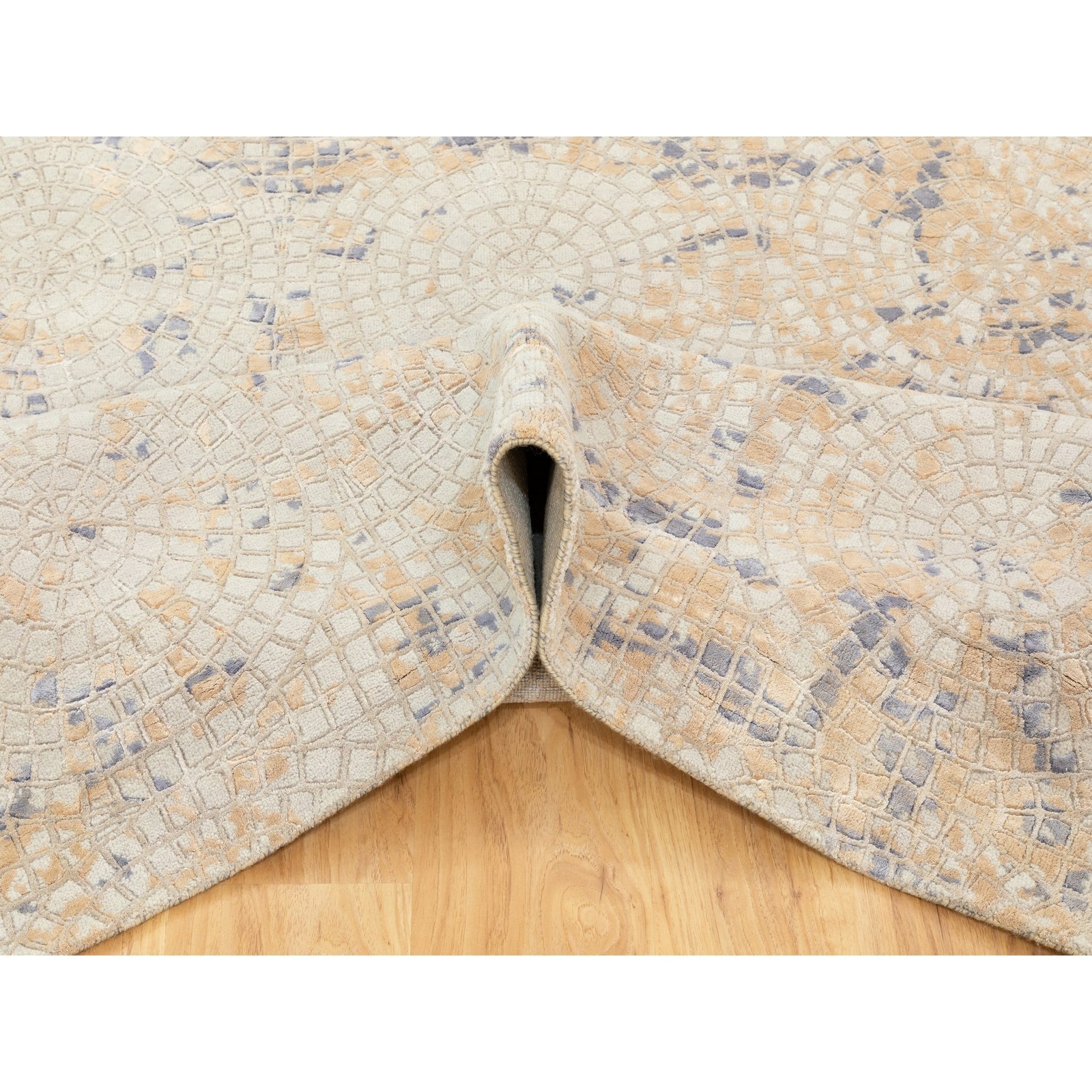 5’10” x 9′ Gray Wool and Pure Silk Mosaic Design Hand Knotted Modern Rug R58645