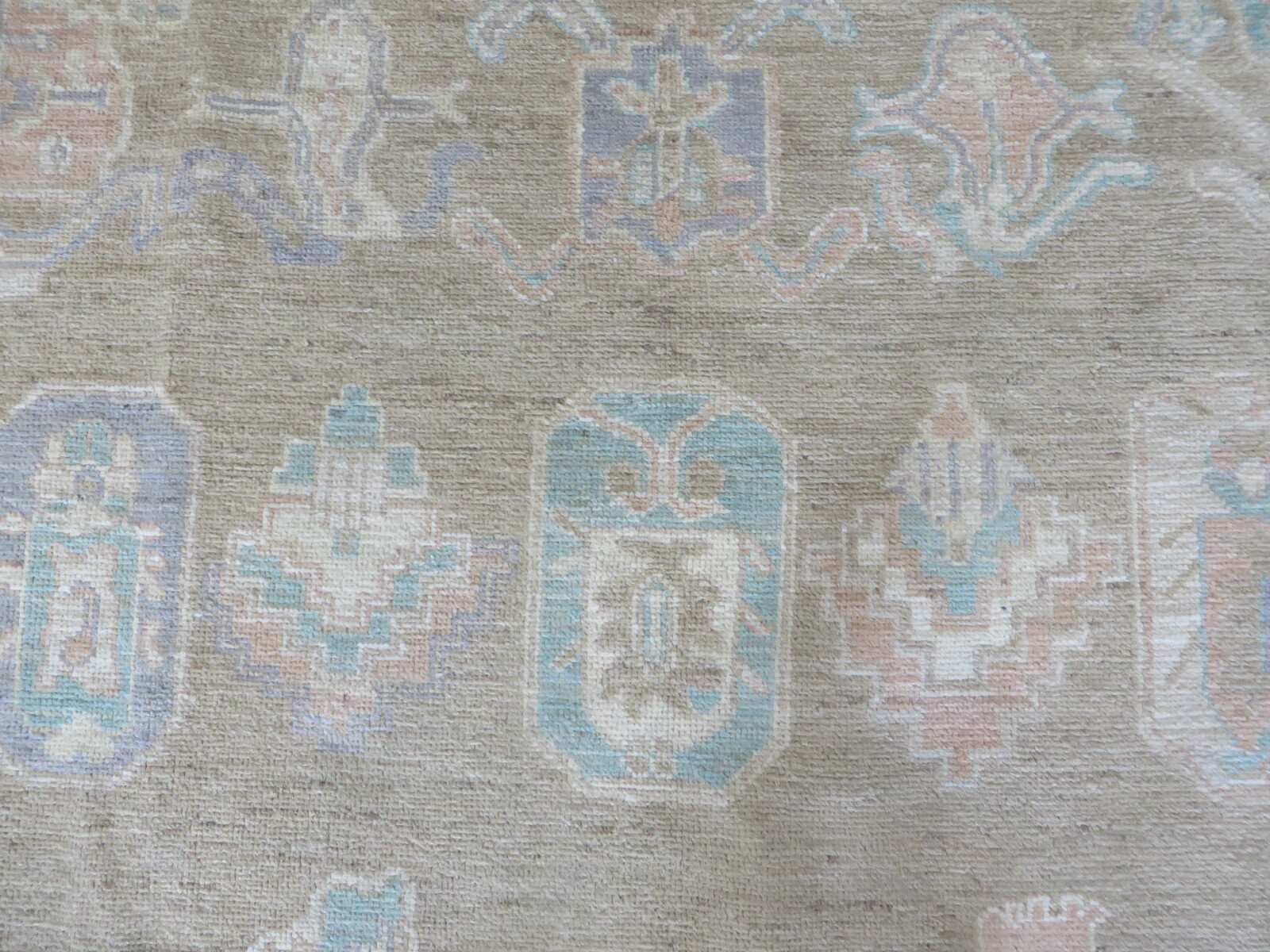 5’9 x 8’10 Hand Knotted Sand Brown Turkish Oushak Oriental Rug G10931