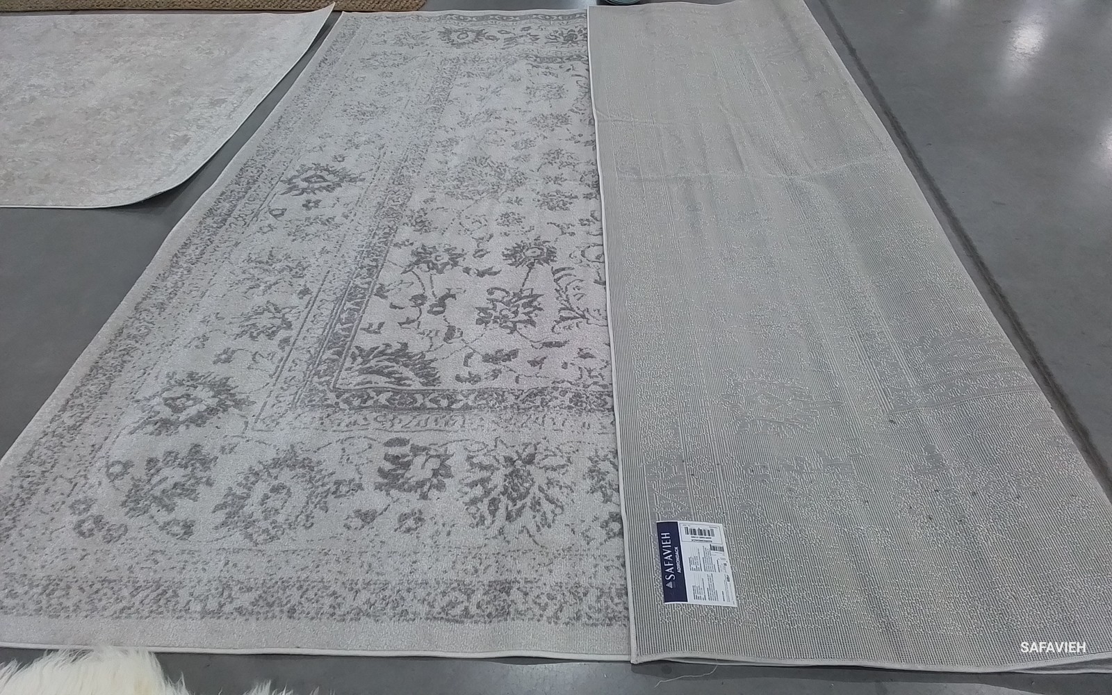 IVORY / SILVER 11′-0″ x 11′-0″ Flaw in Rug Reduced Price 1172785800 ADR109C-11SQ