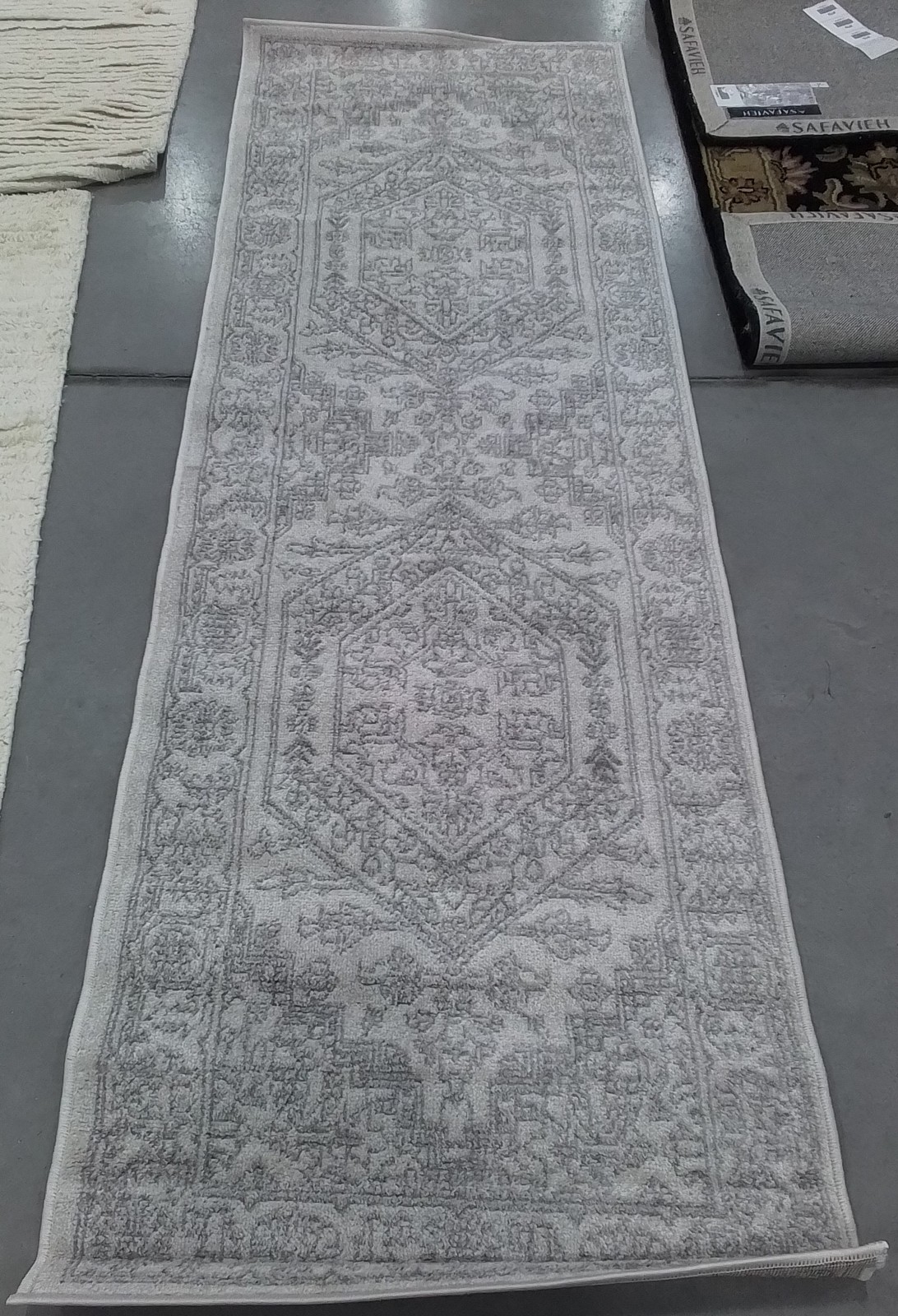 IVORY / SILVER 2′-6″ x 8′-0″ Flaw in Rug, Reduced Price 1172808765 ADR108B-28