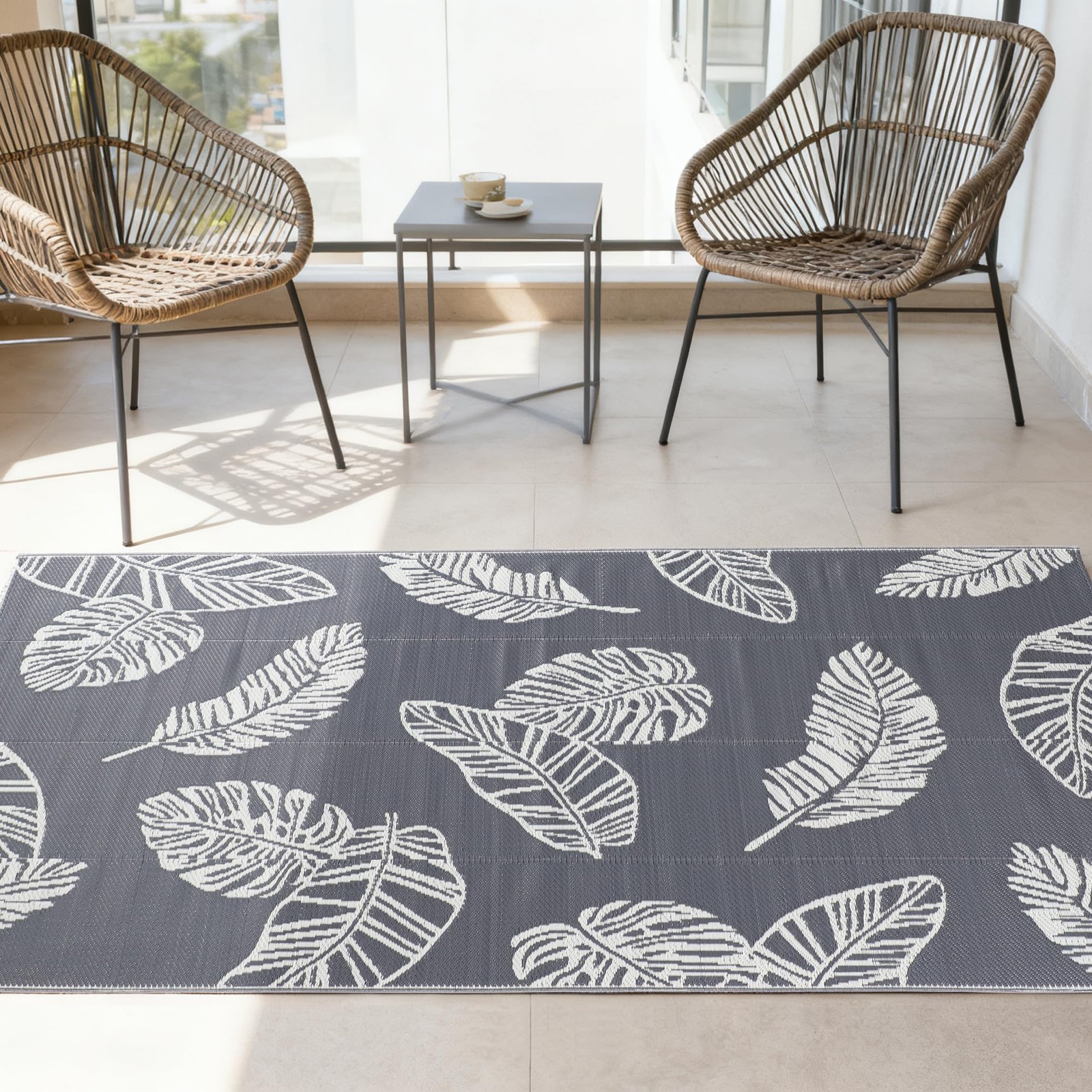Reversible Waterproof Outdoor Rug Lightweight UV-Resistant for Patio Camping