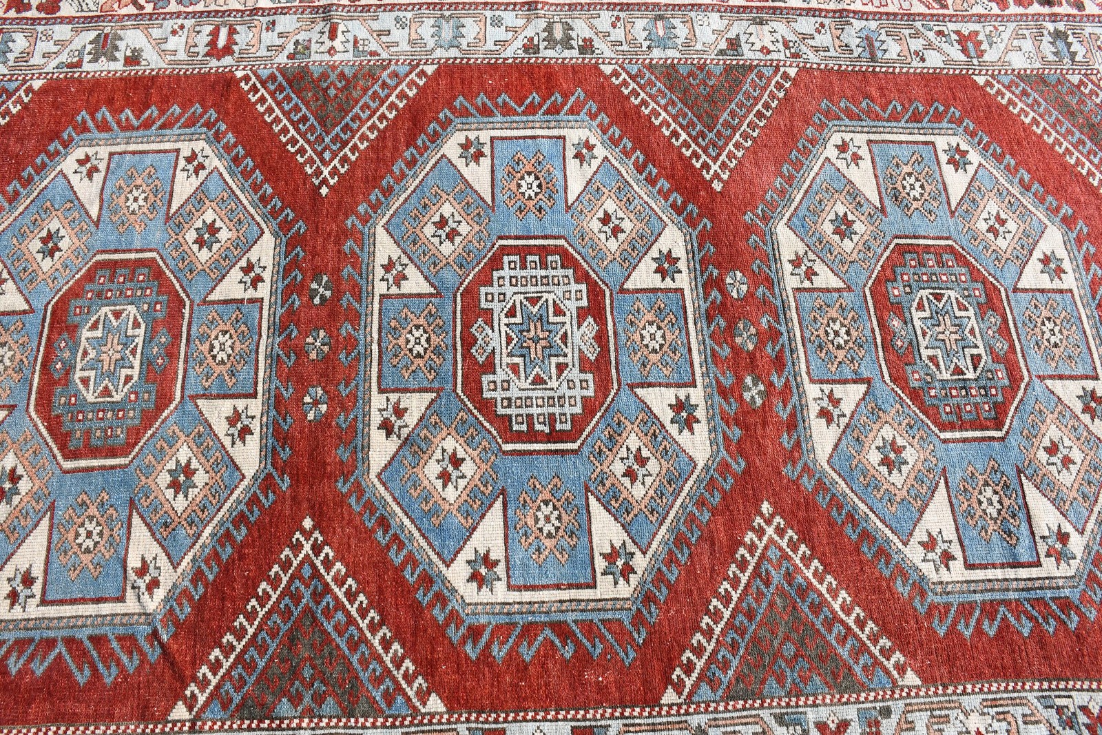Vintage Turkish Large Rug 6,3×9,4 ft (193×288 cm), Red Ombré Rug