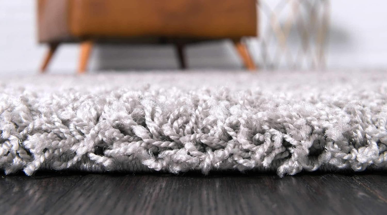 Cloud Gray Solid Shag Area Rug – 8′ x 11′ Rectangle for Cozy Spaces