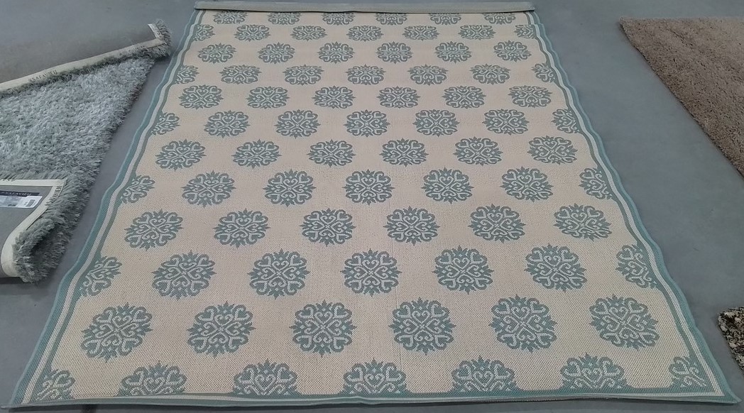 CREAM / AQUA 6′-7″ x 9′-2″ Back Stain Rug, Reduced Price 1172806335 BHS181L-6