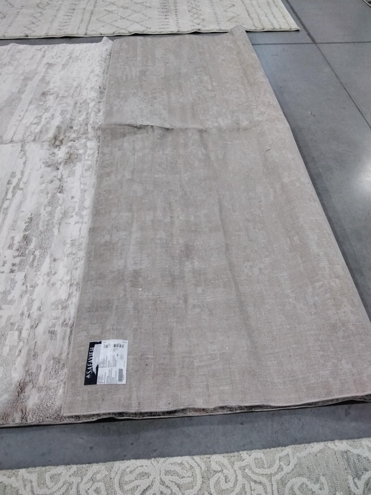 IVY / BEIGE 11′-0″ x 15′-0″ Back Stain Rug Reduced Price 1172757766 CTY350B-1115