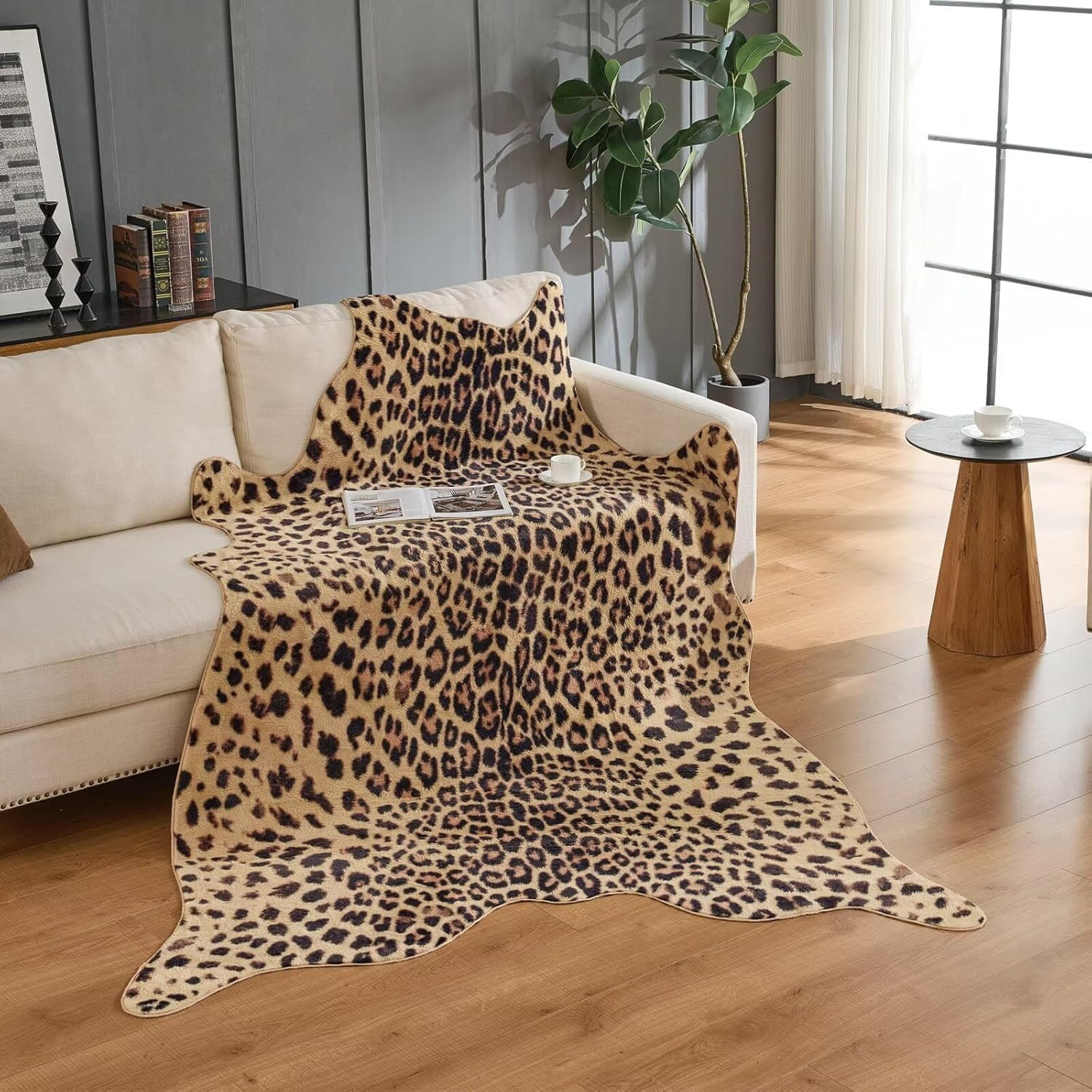 Leopard Print Faux Fur Area Rug Soft Animal Pattern Carpet for Living Room Decor