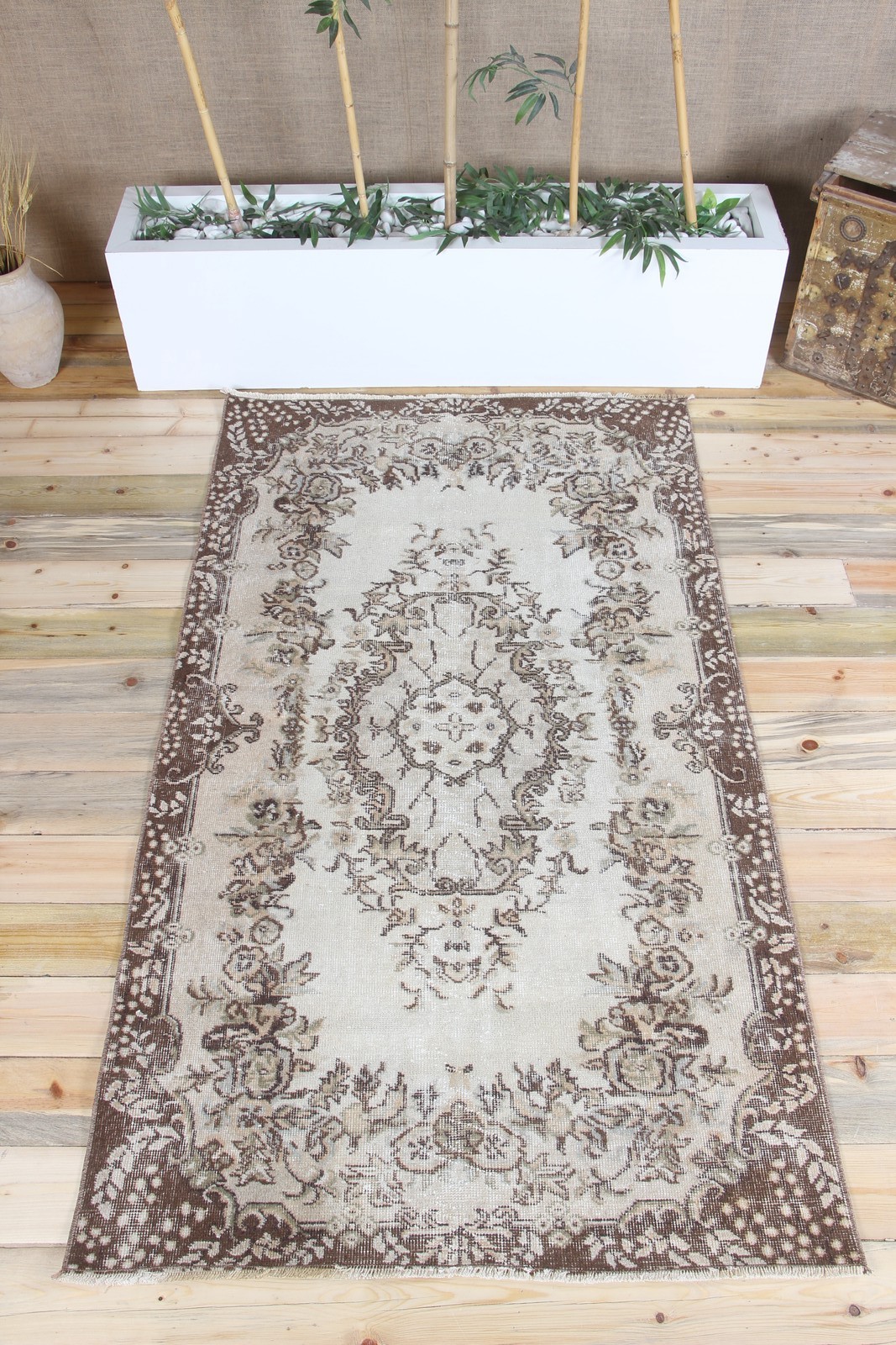 Vintage 3,8×6,7 ft Rug, Turkish Area Rug, Brown Floral Rug