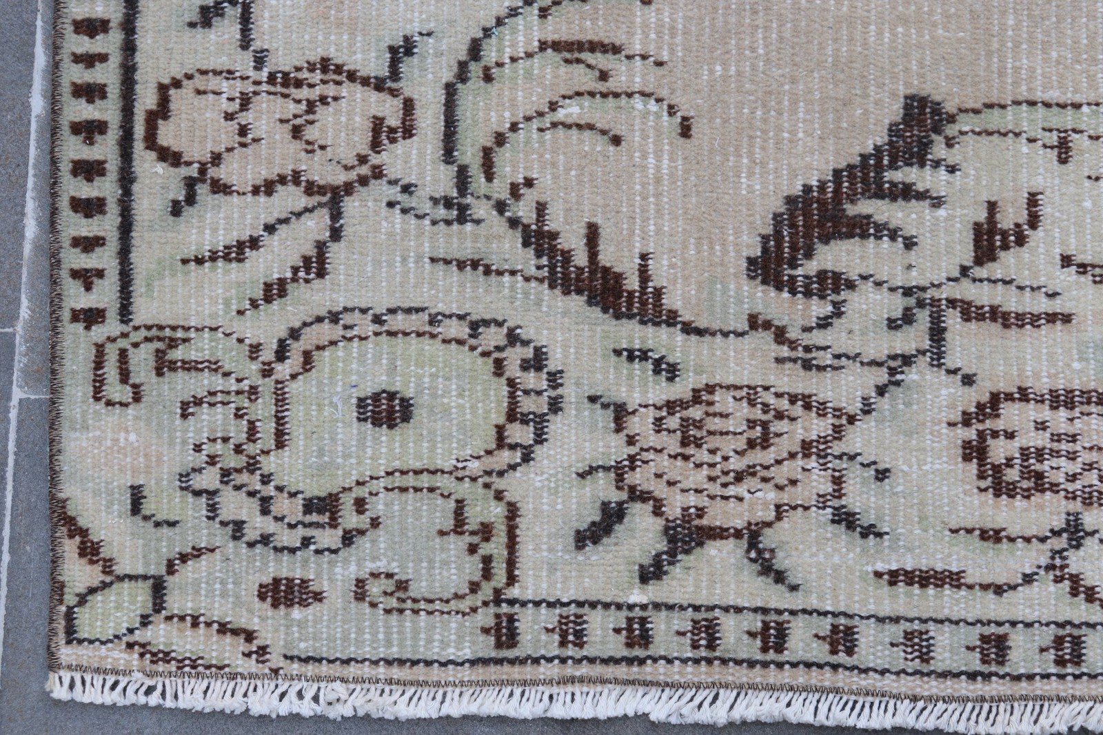 5,2×8,2 ft Turkish Rug Rug, Brown Polka dot Vintage Wool Rug