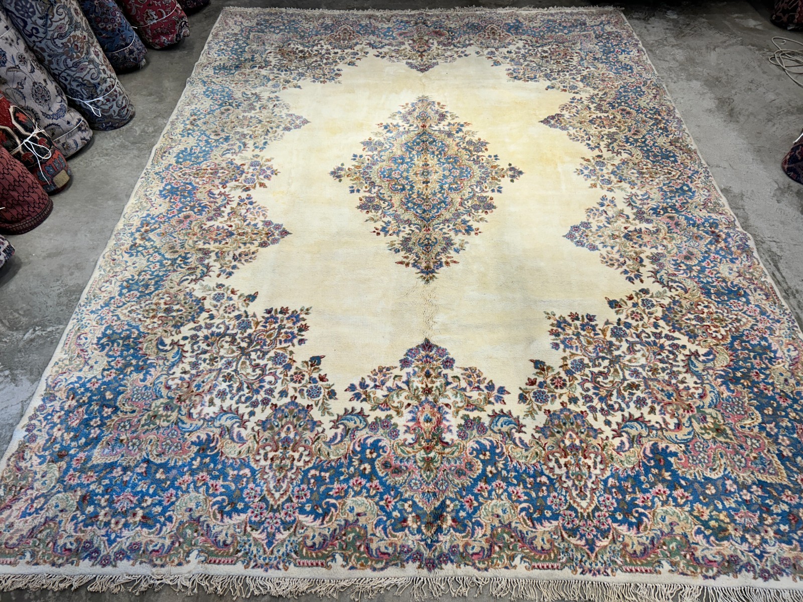 10’11″x14’9″ Hand-Knotted Wool Kermane Area Rug – 11×15 Handmade Carpet