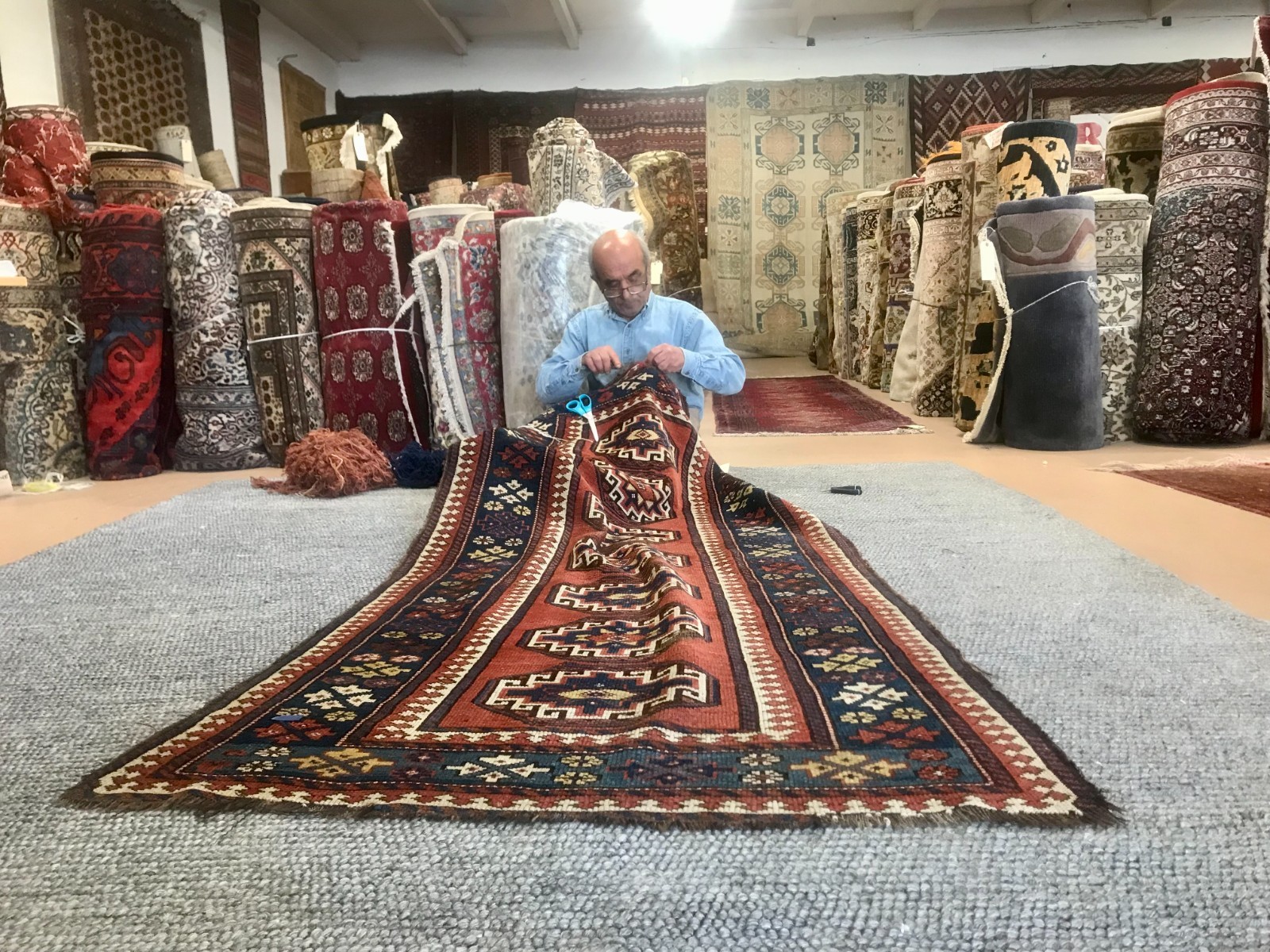 HANDMADE WOOL AND SILK RUG, NEW 8×10