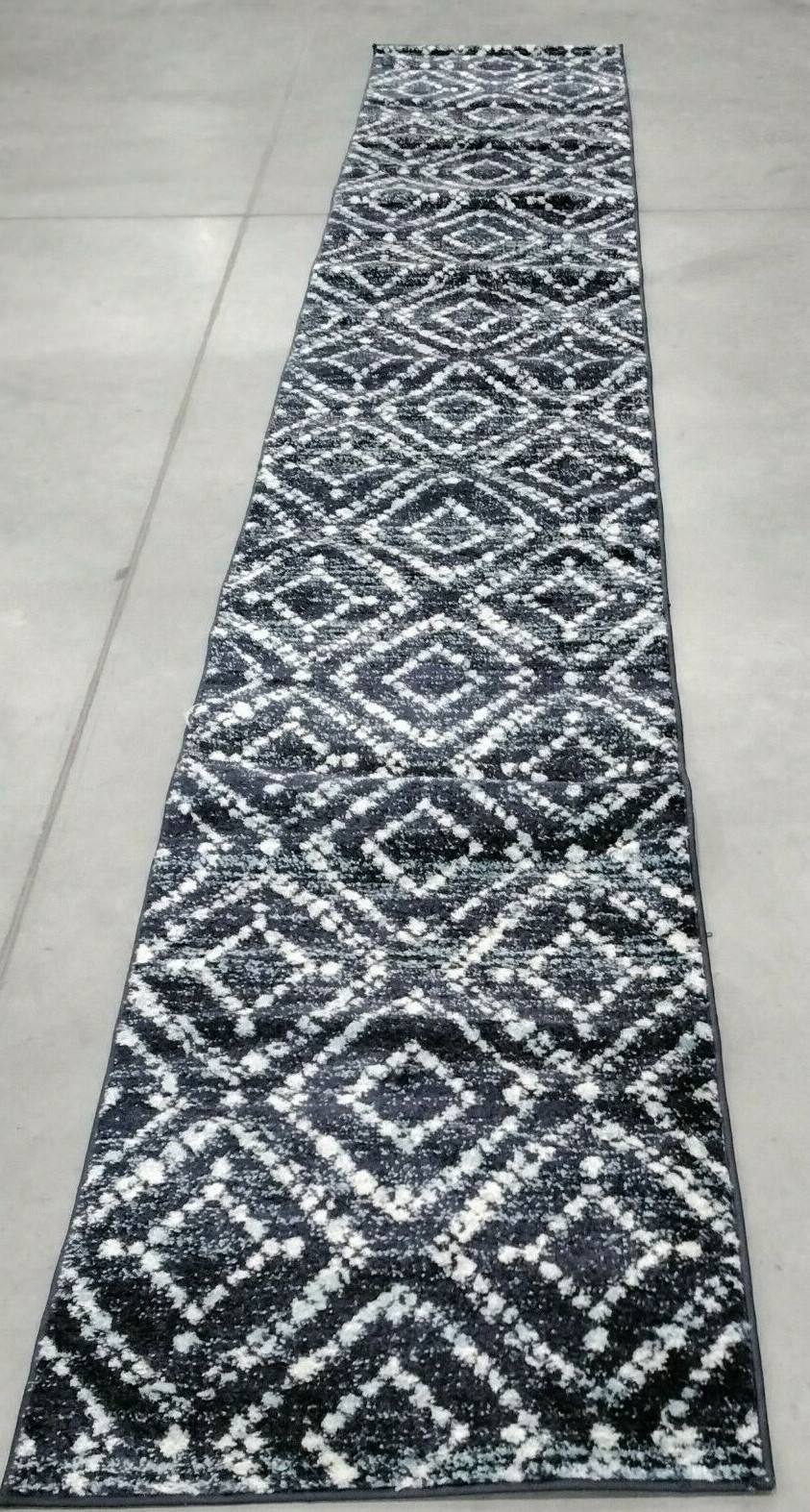 NAVY / IVORY 2′-6″ X 16′ Loose Threads Rug, Reduced Price 1172701681 ADR131N-216
