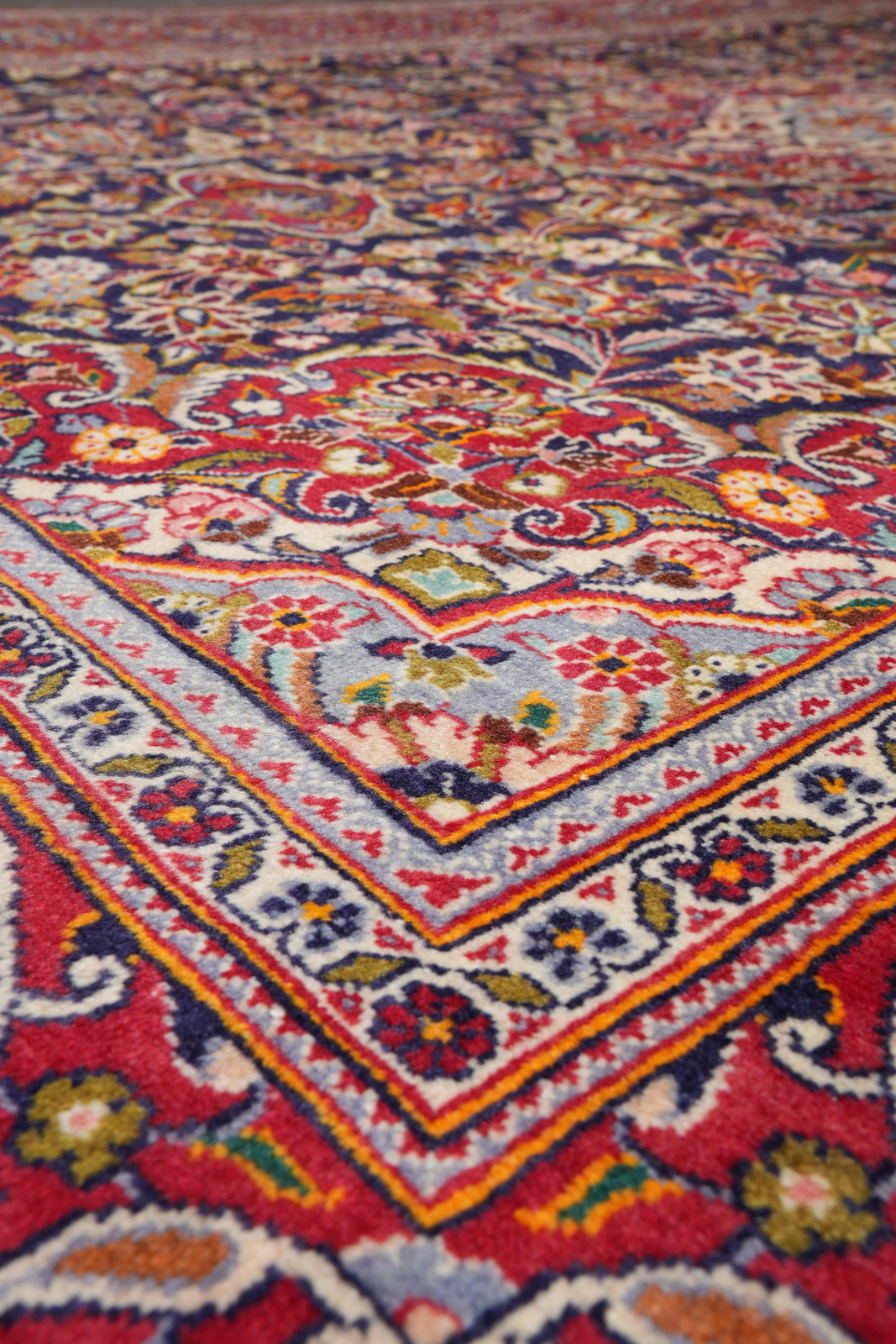7.9 x 11.2 Authentic Perrsian Kashaan Rug Navy Blue #F-4124