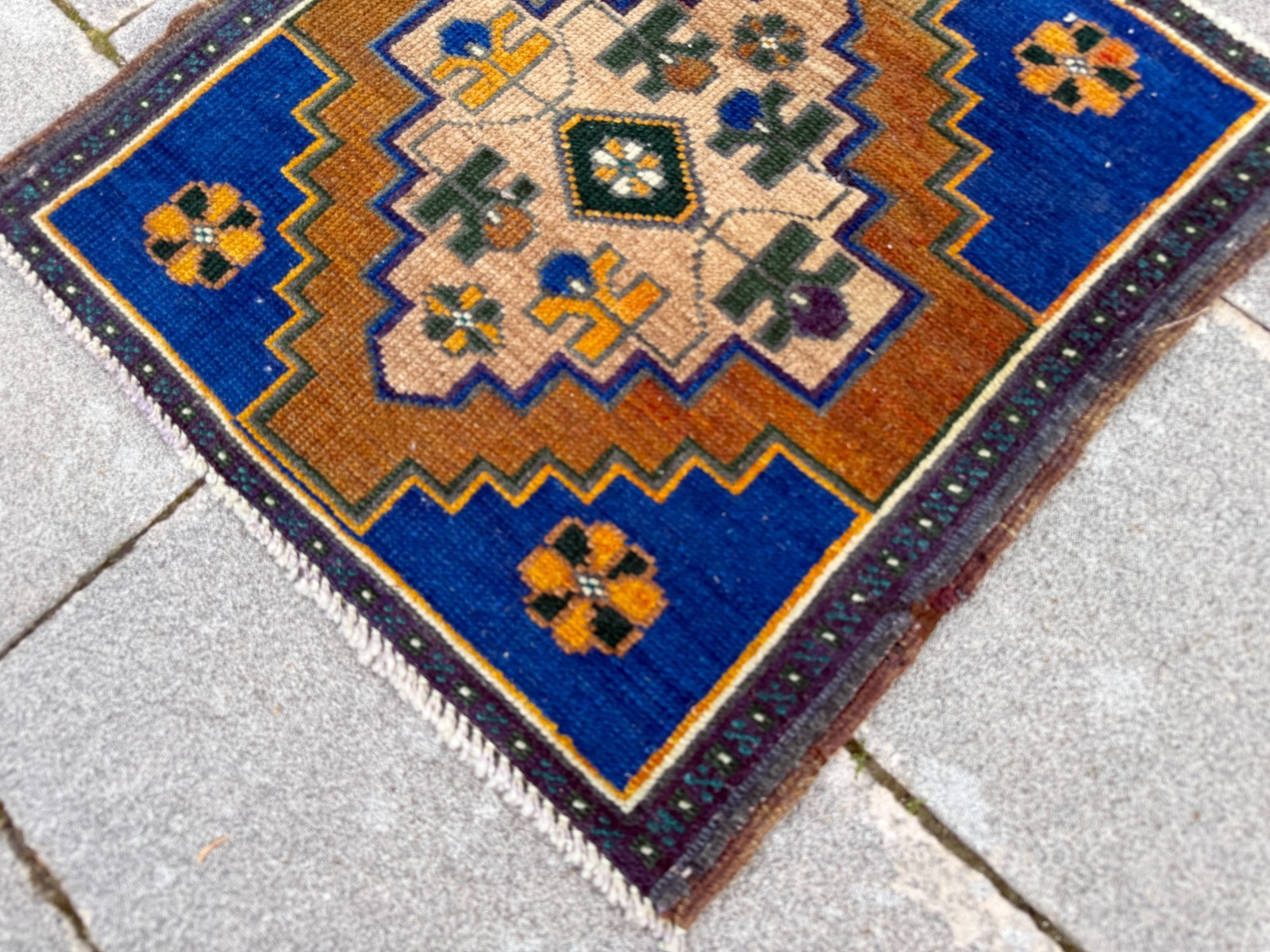 Vintage Oushak Square Rug 1.9×1.9 ft Royal Blue Turkish Boho Accent Rug
