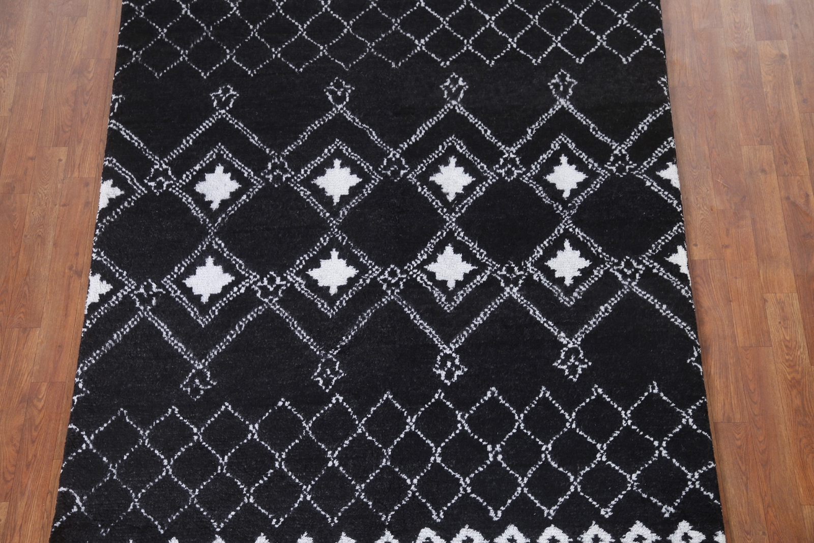 Luxury Hand-Knotted Contemporary Moroccan Wool Area Rugs Black 5×8 ft