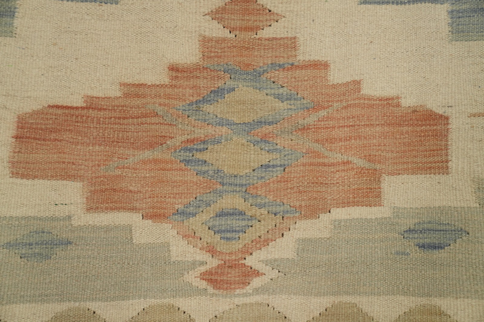 Geometric Pattern Kilim Handwoven Rug 4×6 ft Reversible Pastel Colors Carpet
