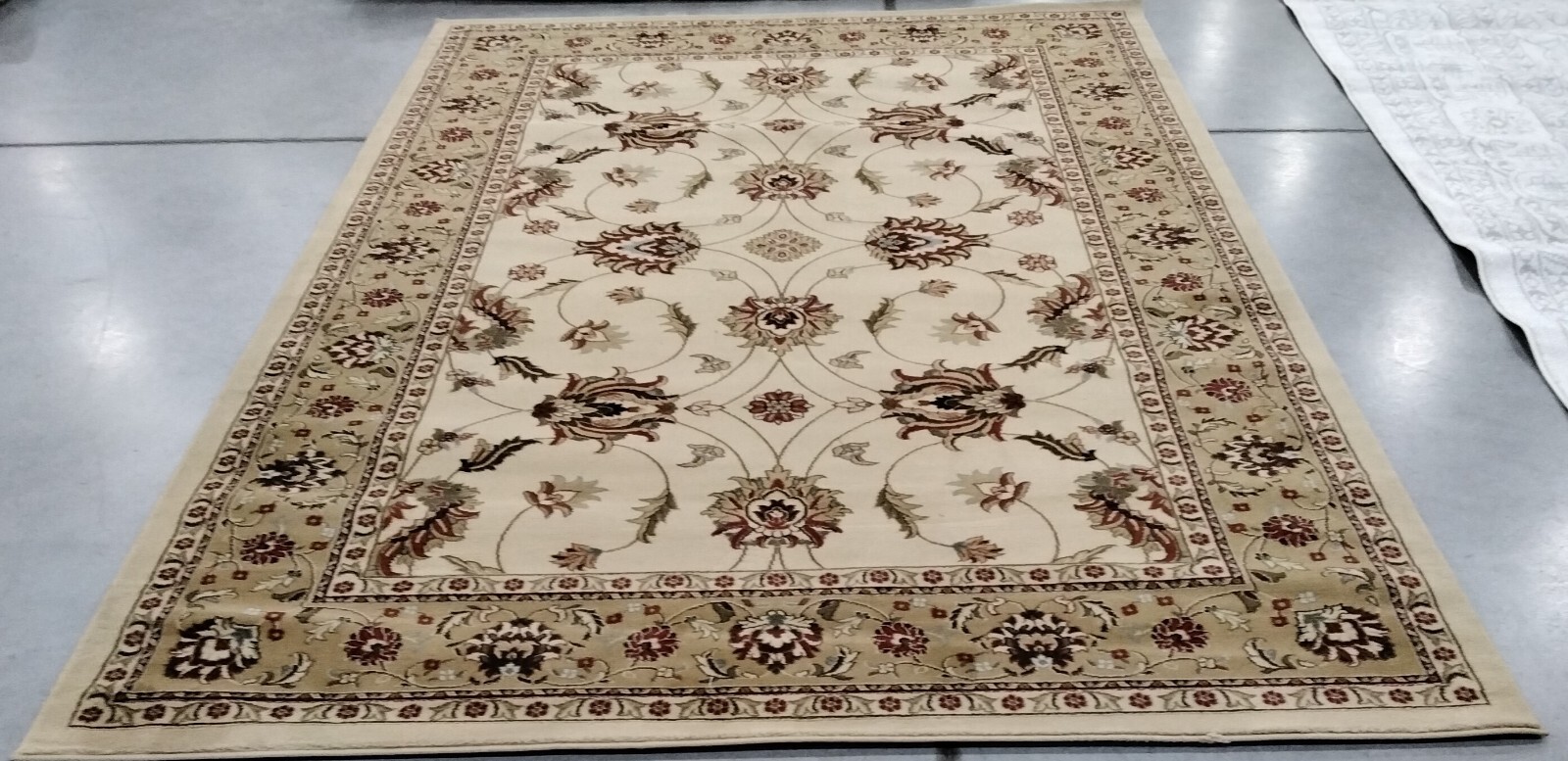IVORY / BEIG 6′-7″ X 9′-6″ Back Stain Rug Reduced Price 1172755877 LNH553-1213-7