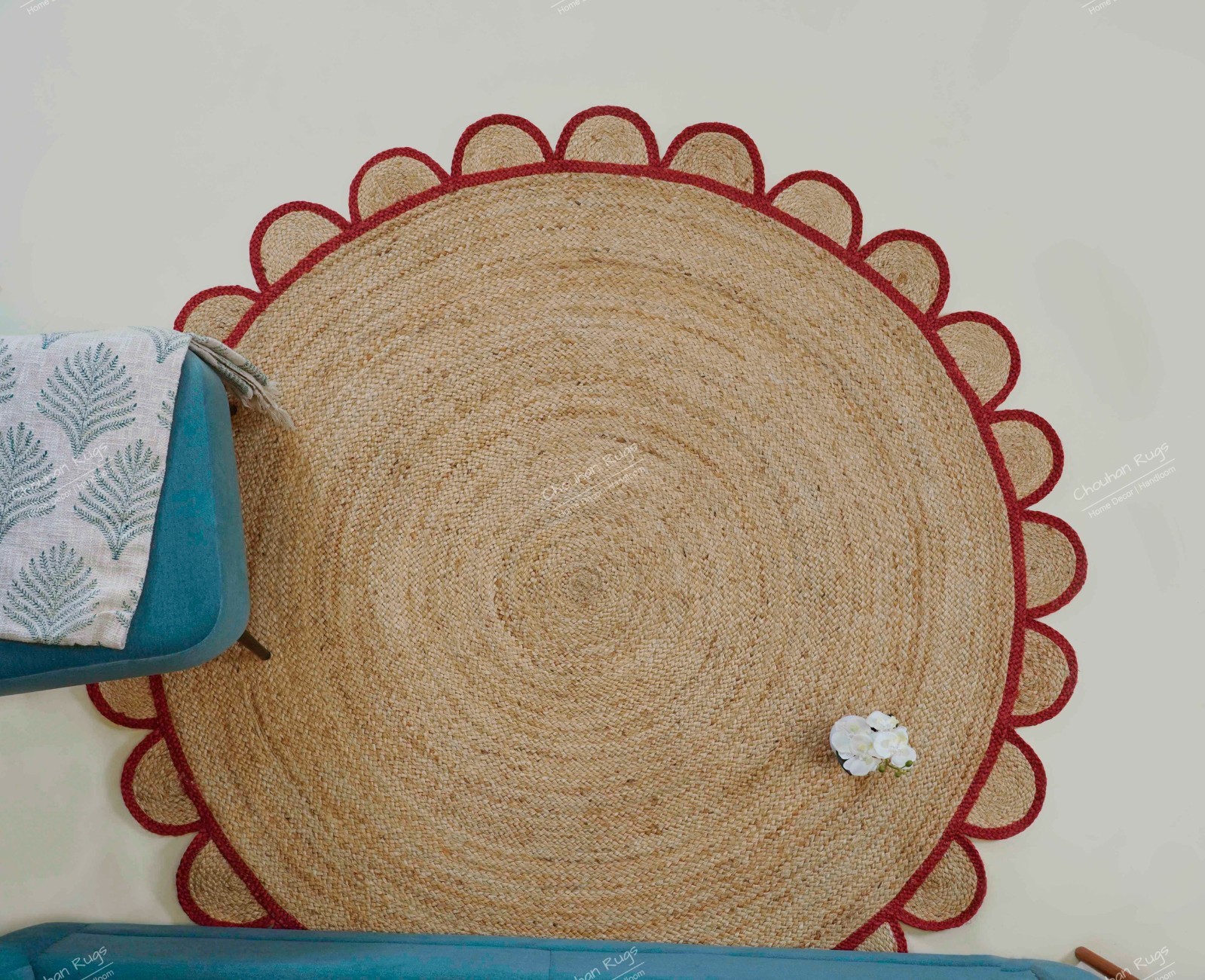 Hand Braided Scallop Jute rug with red border Vintage Home and Floor Decor Rugs