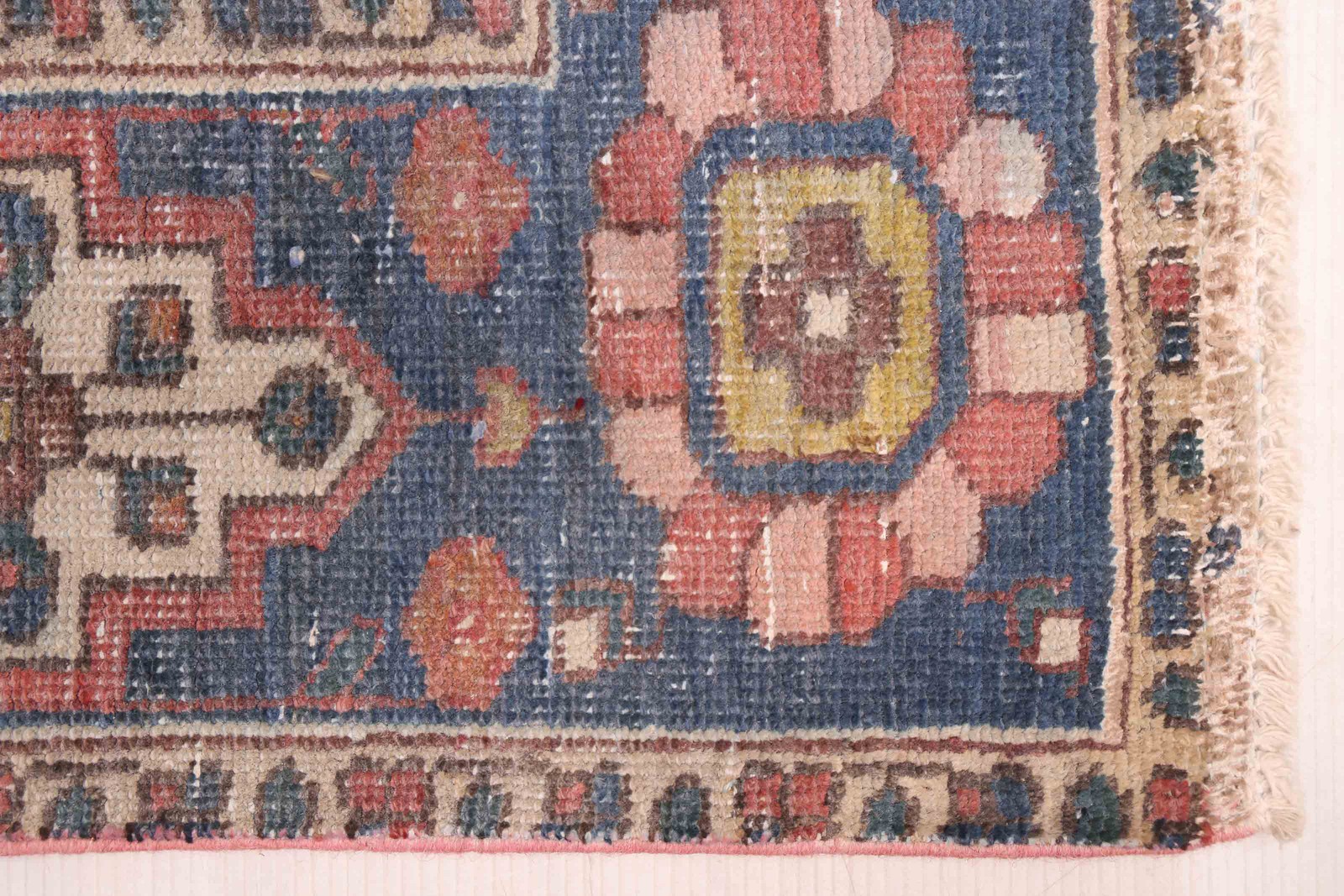 Traditional Vintage Hand-Knotted Area Rug 4’7″ x 6’4″ Oriental Wool Carpet